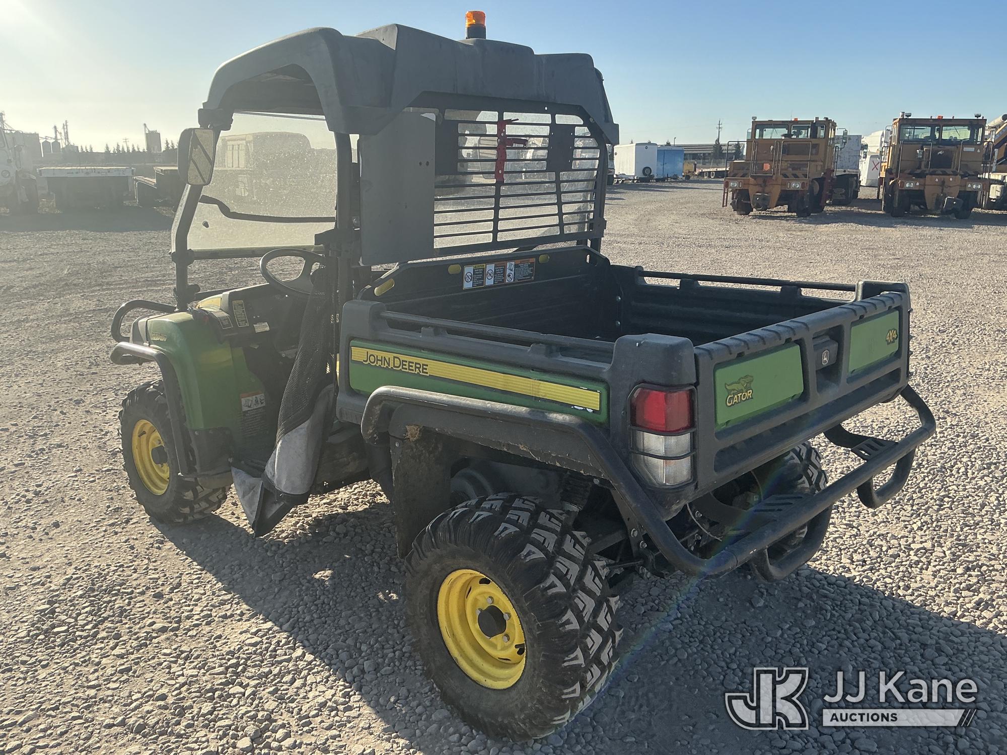2017 John Deere 855M