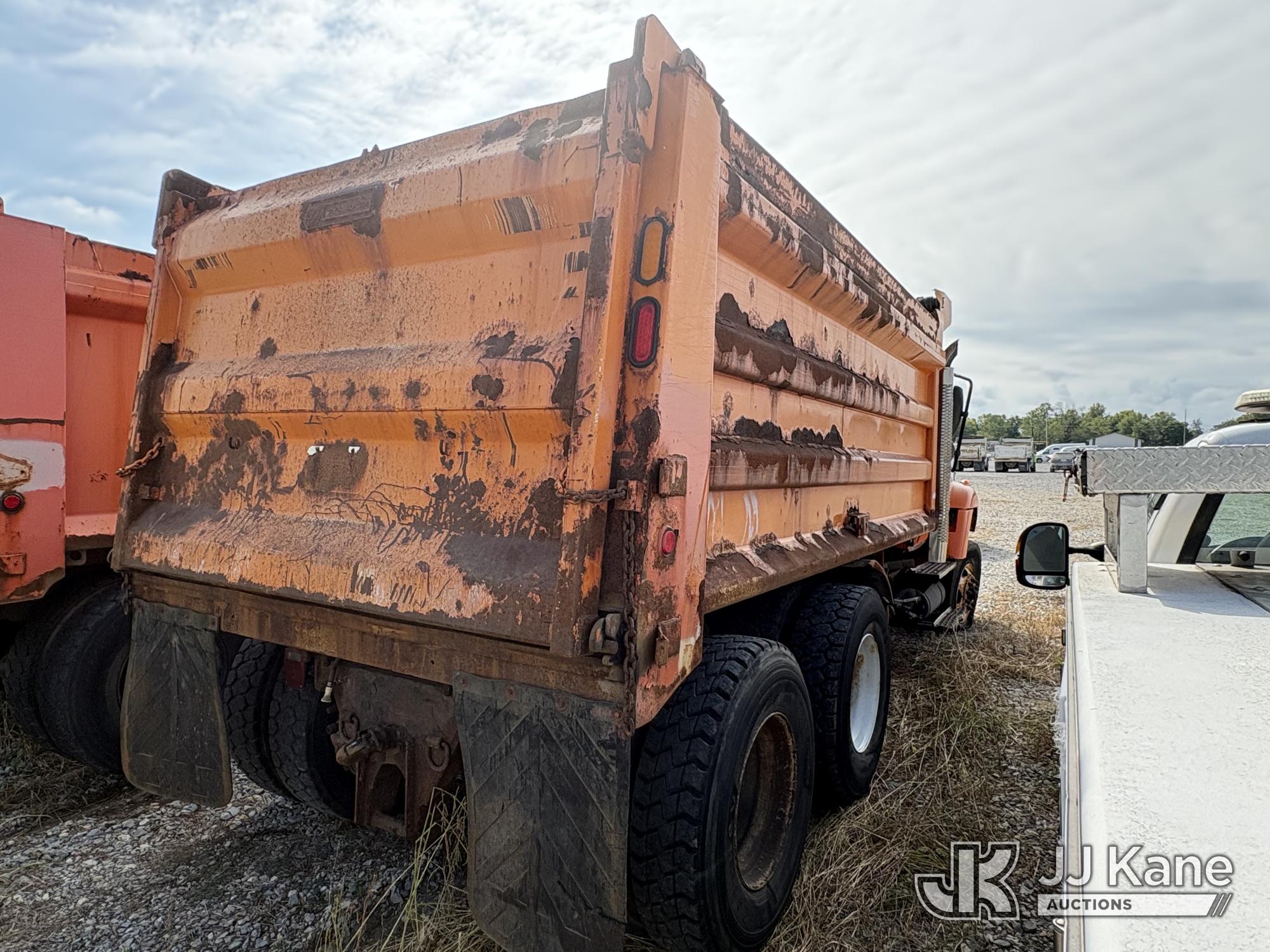 2010 International 7400