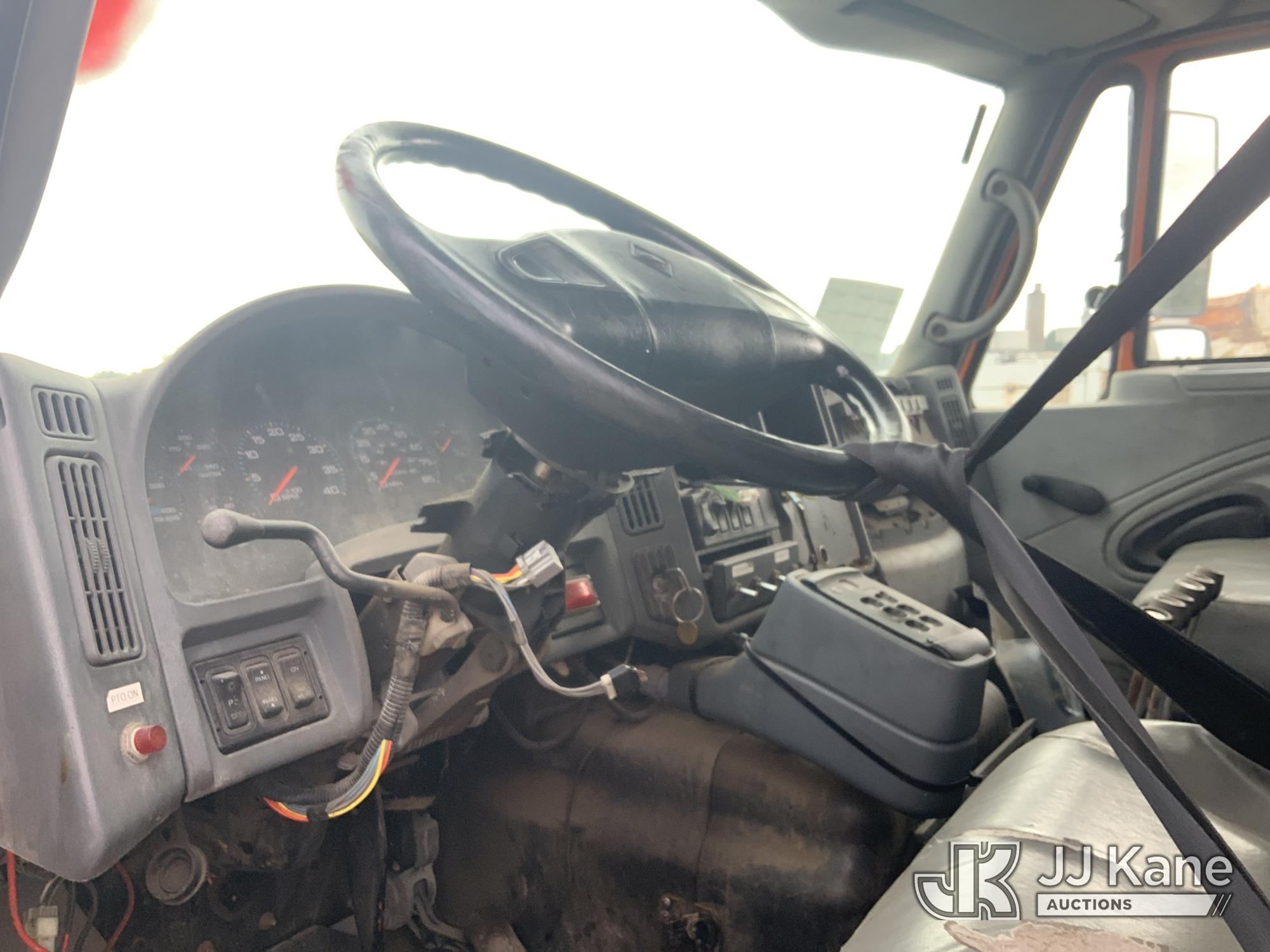 2004 International 7600