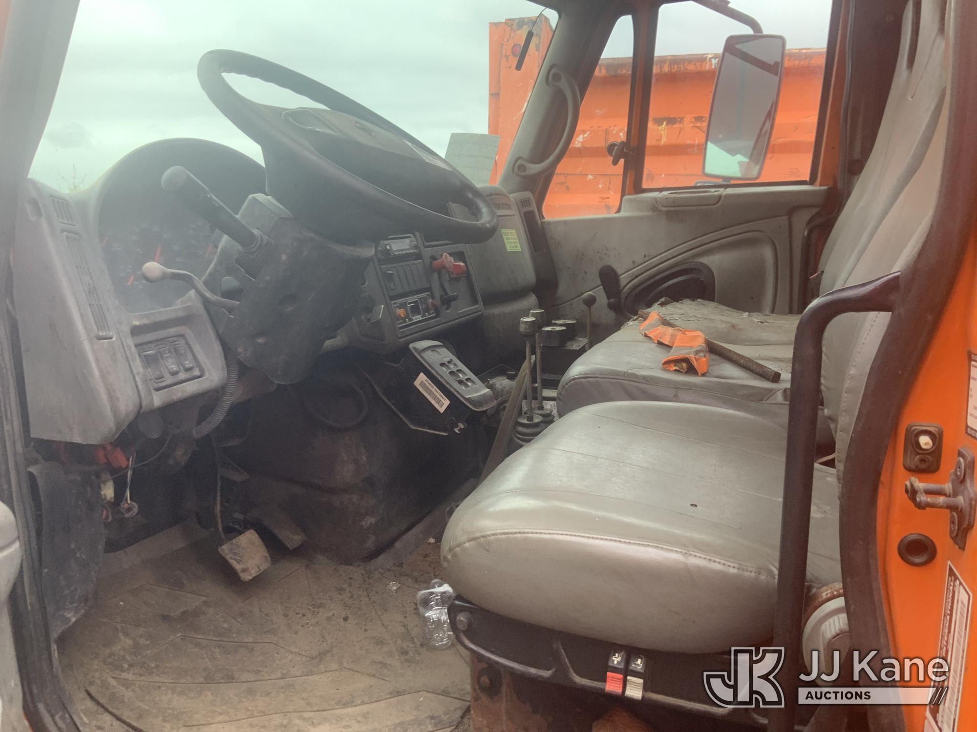 2005 International 7400
