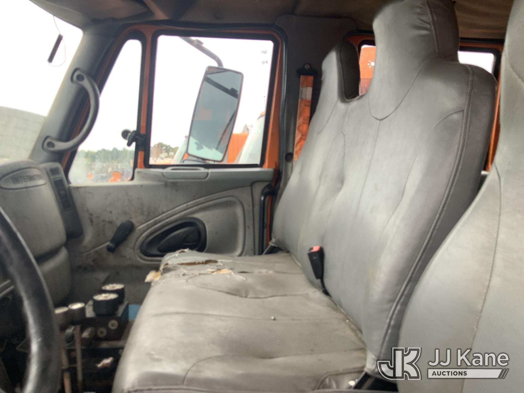 2005 International 7400