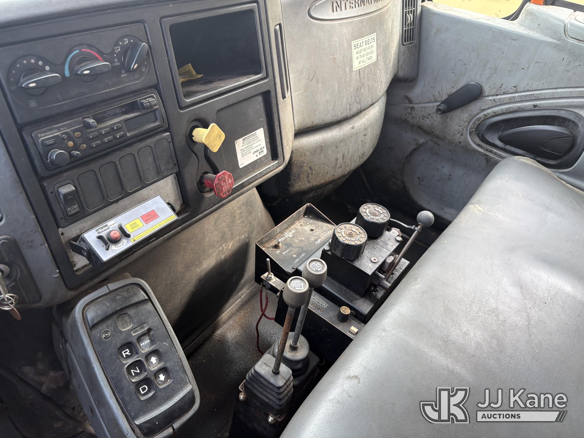 2005 International 7400