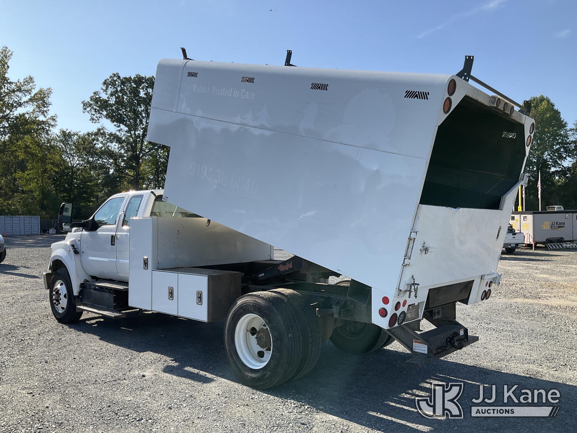 2023 Ford F750
