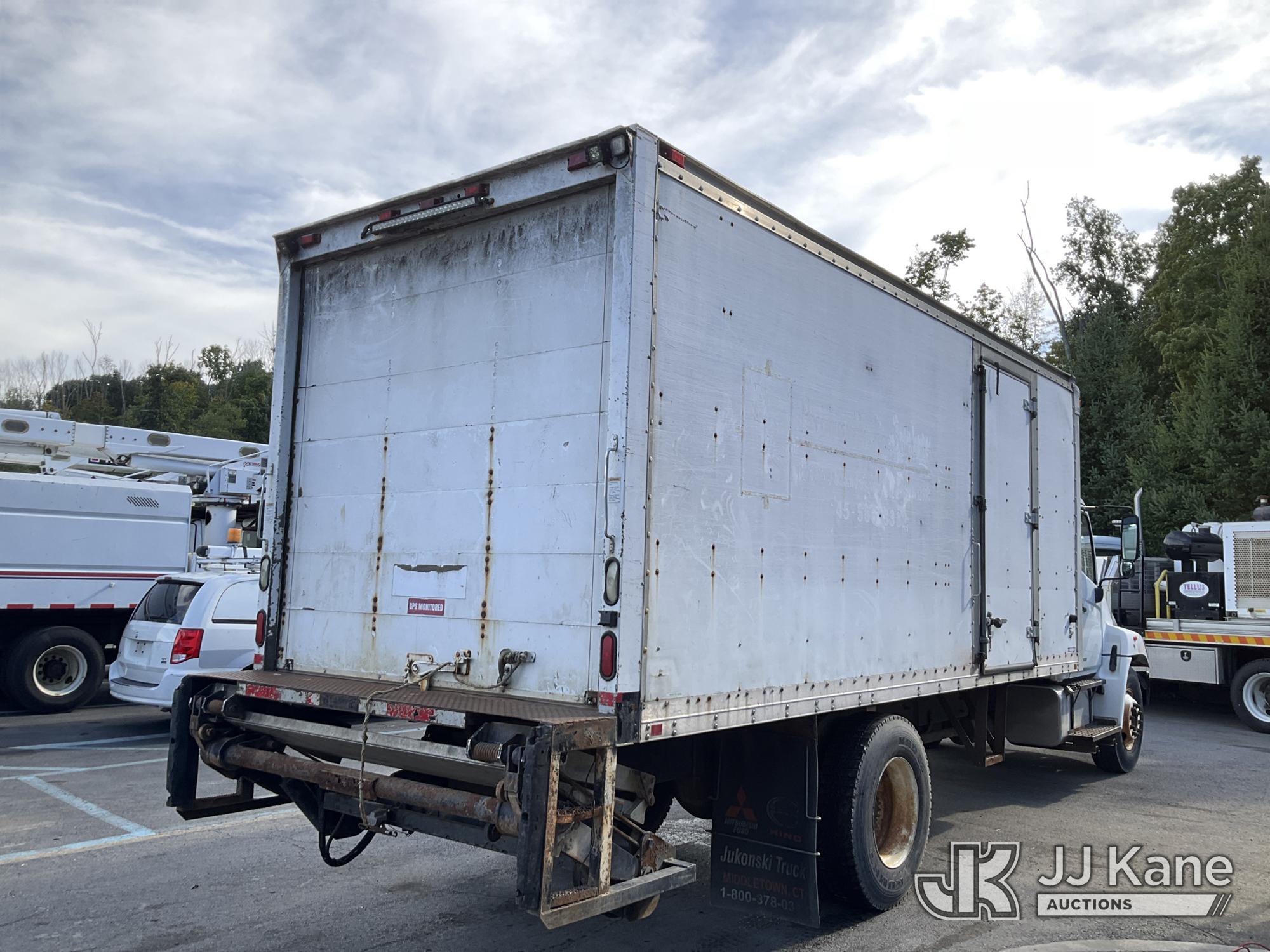 2007 Hino Conventional Cab