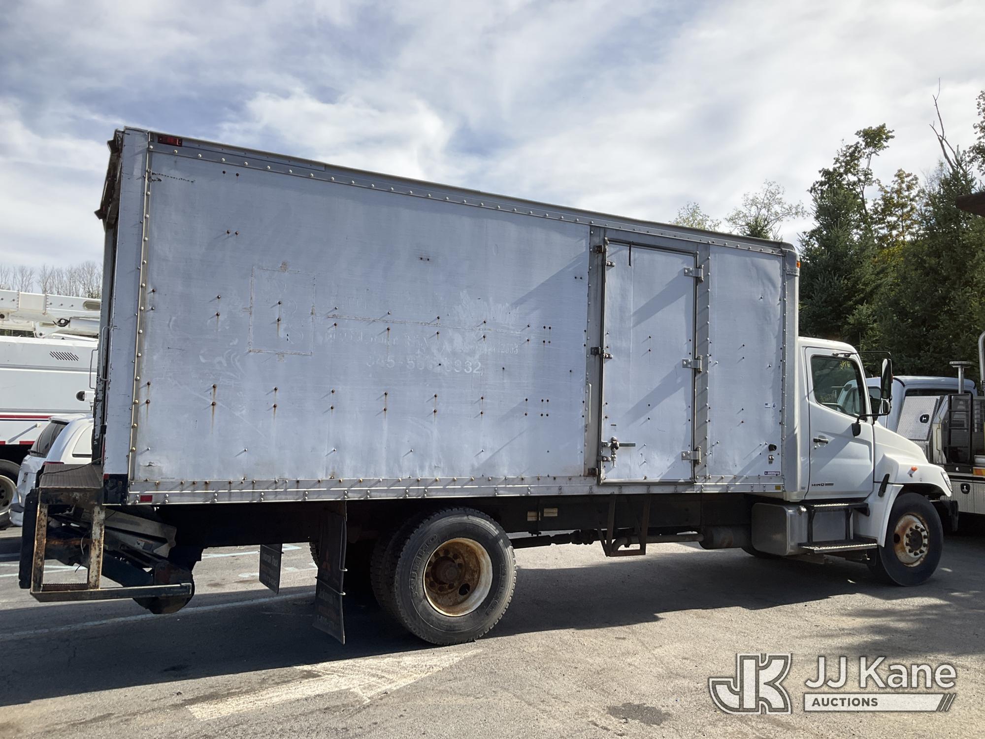 2007 Hino Conventional Cab