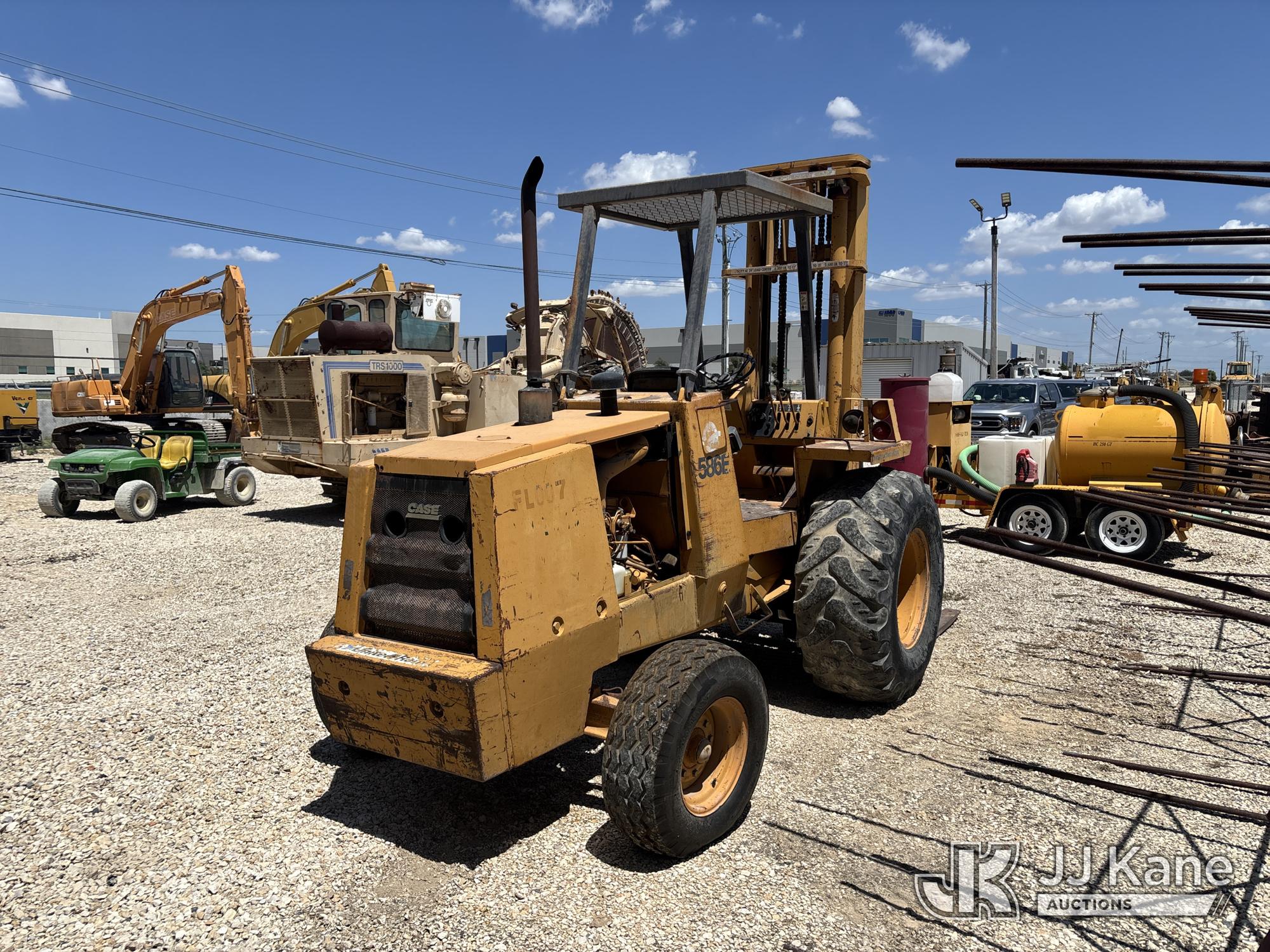 2004 Case 586E