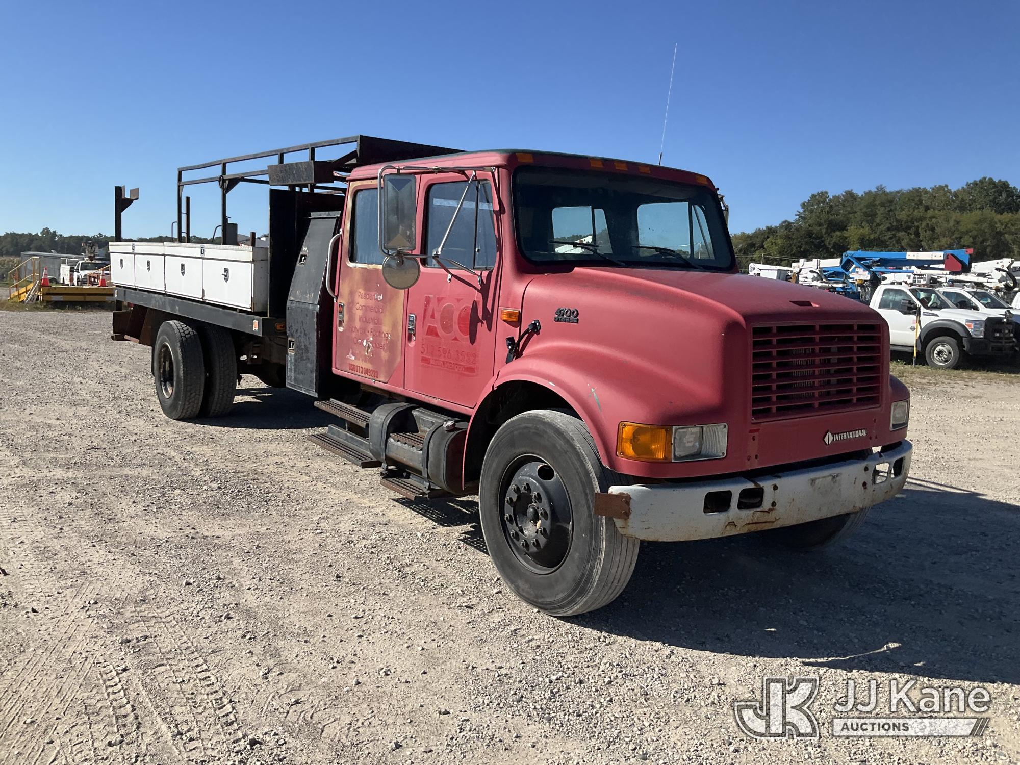 2001 International 4700