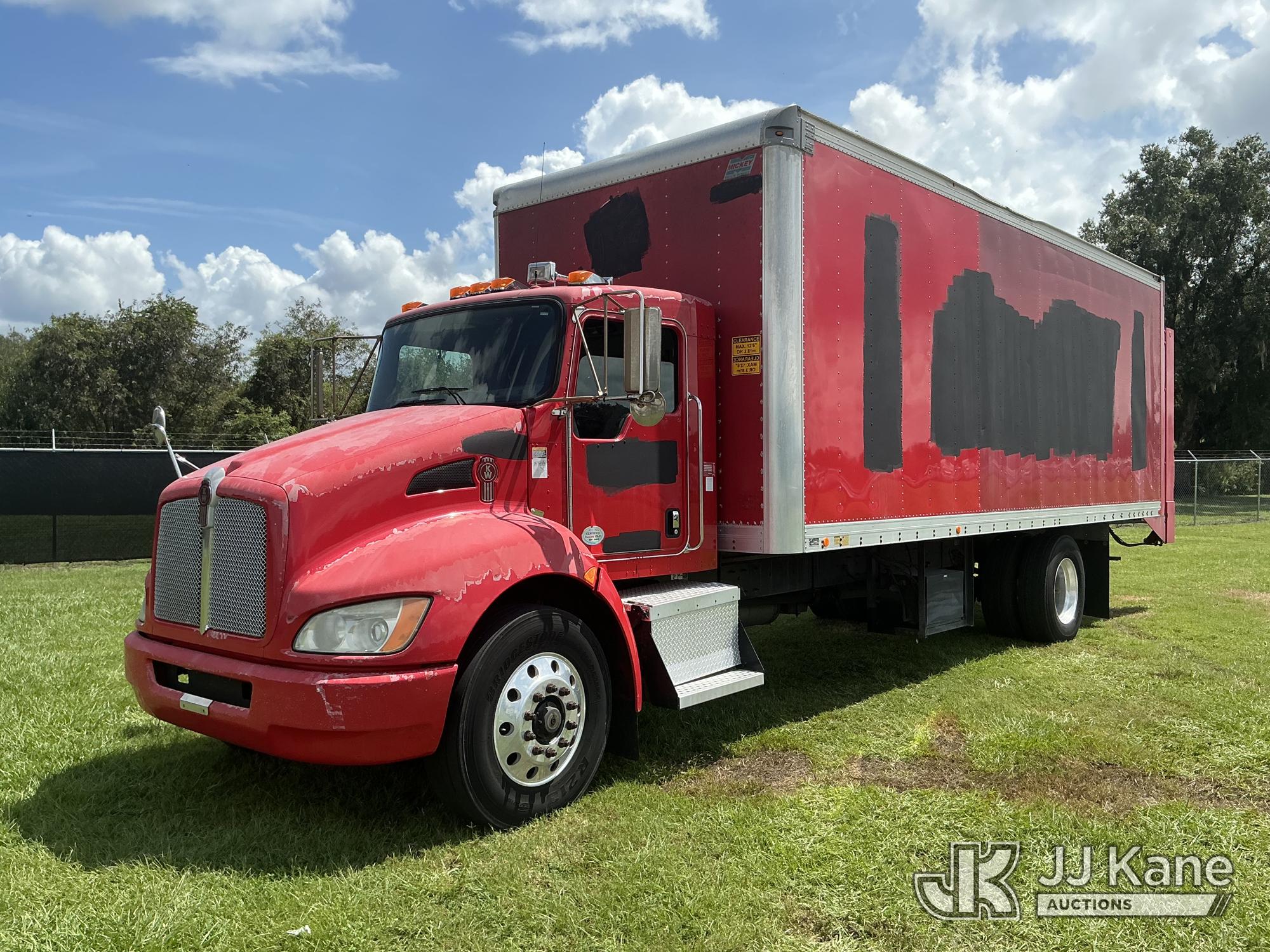 2013 Kenworth T300