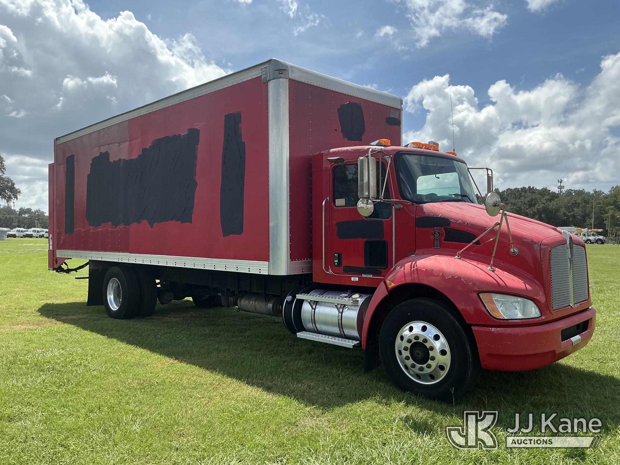 2013 Kenworth T300