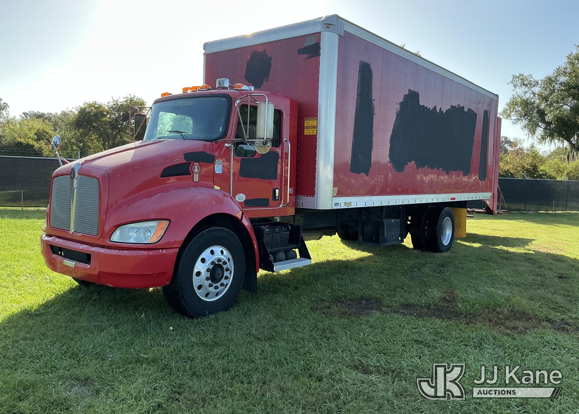 2013 Kenworth T300