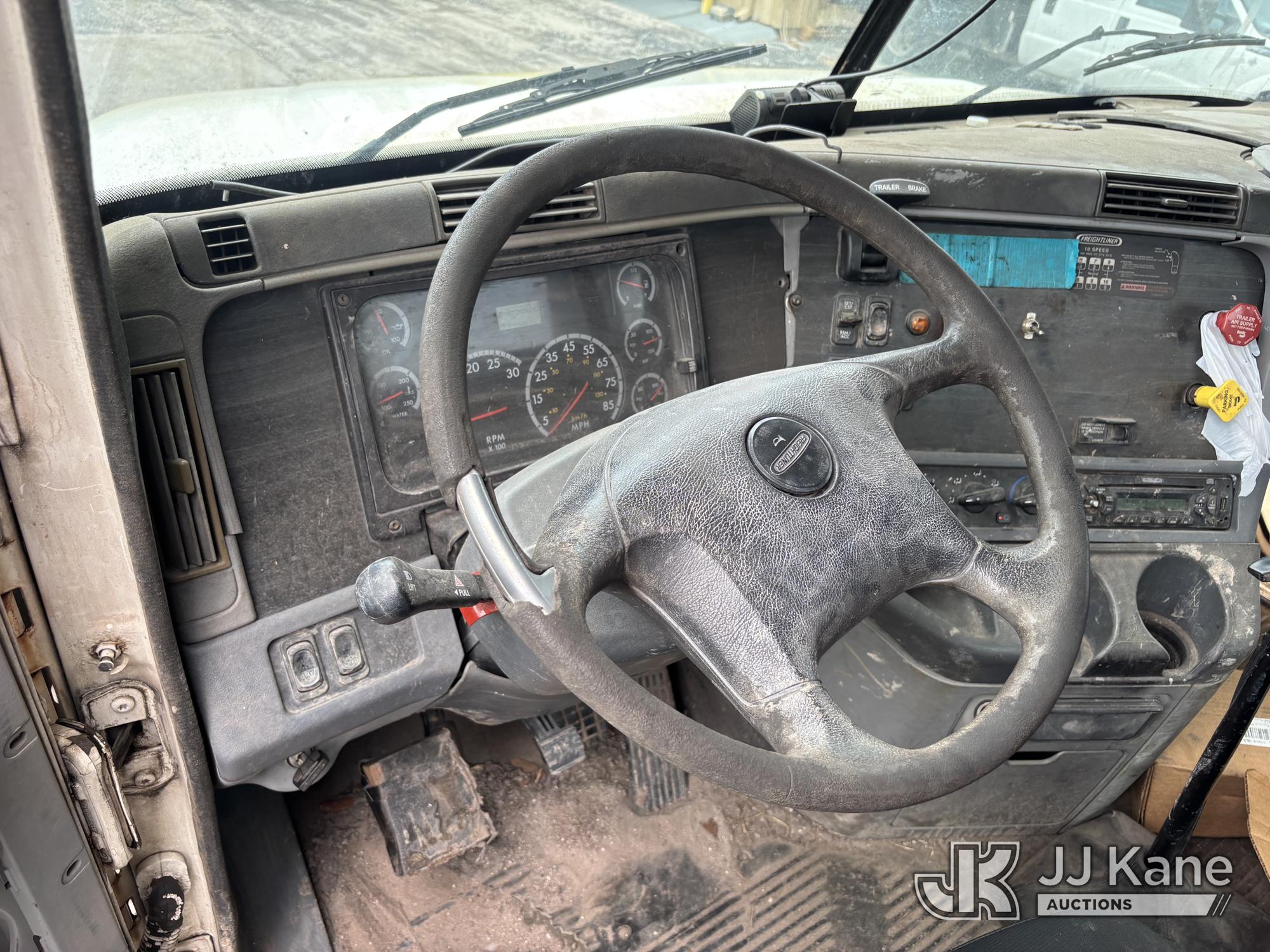 2007 Freightliner COLUMBIA 120