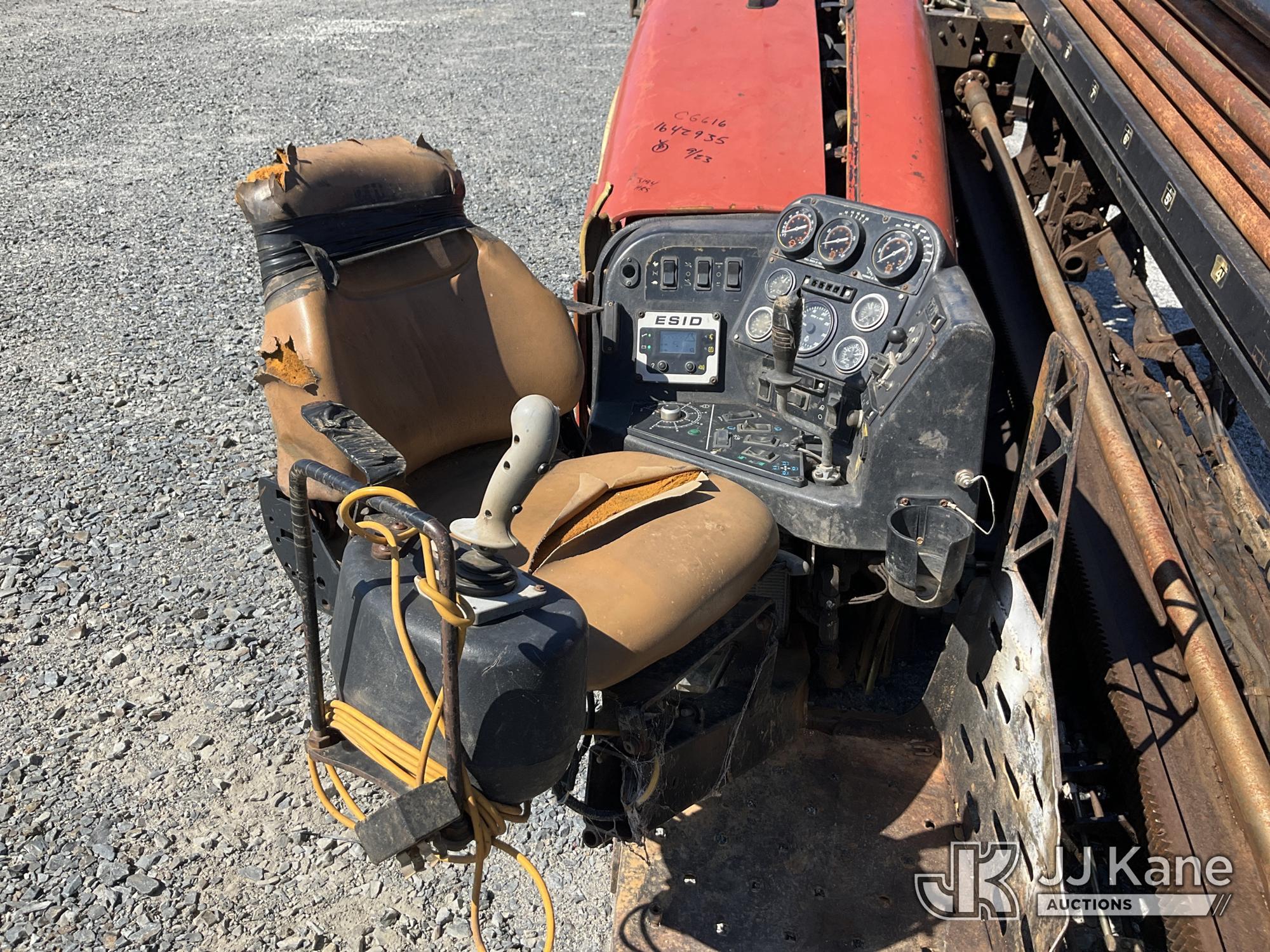 2005 Ditch Witch JT2020