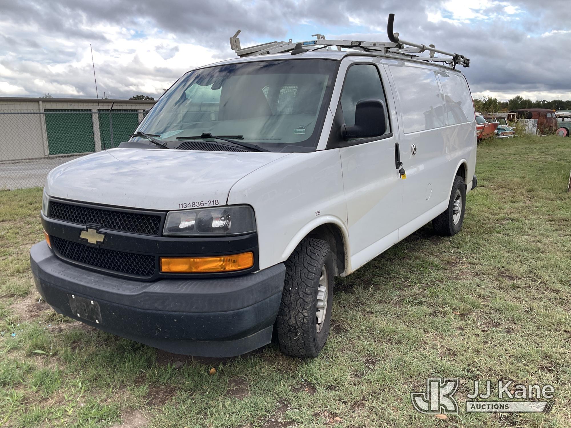 Photo of 2018 Chevrolet Express