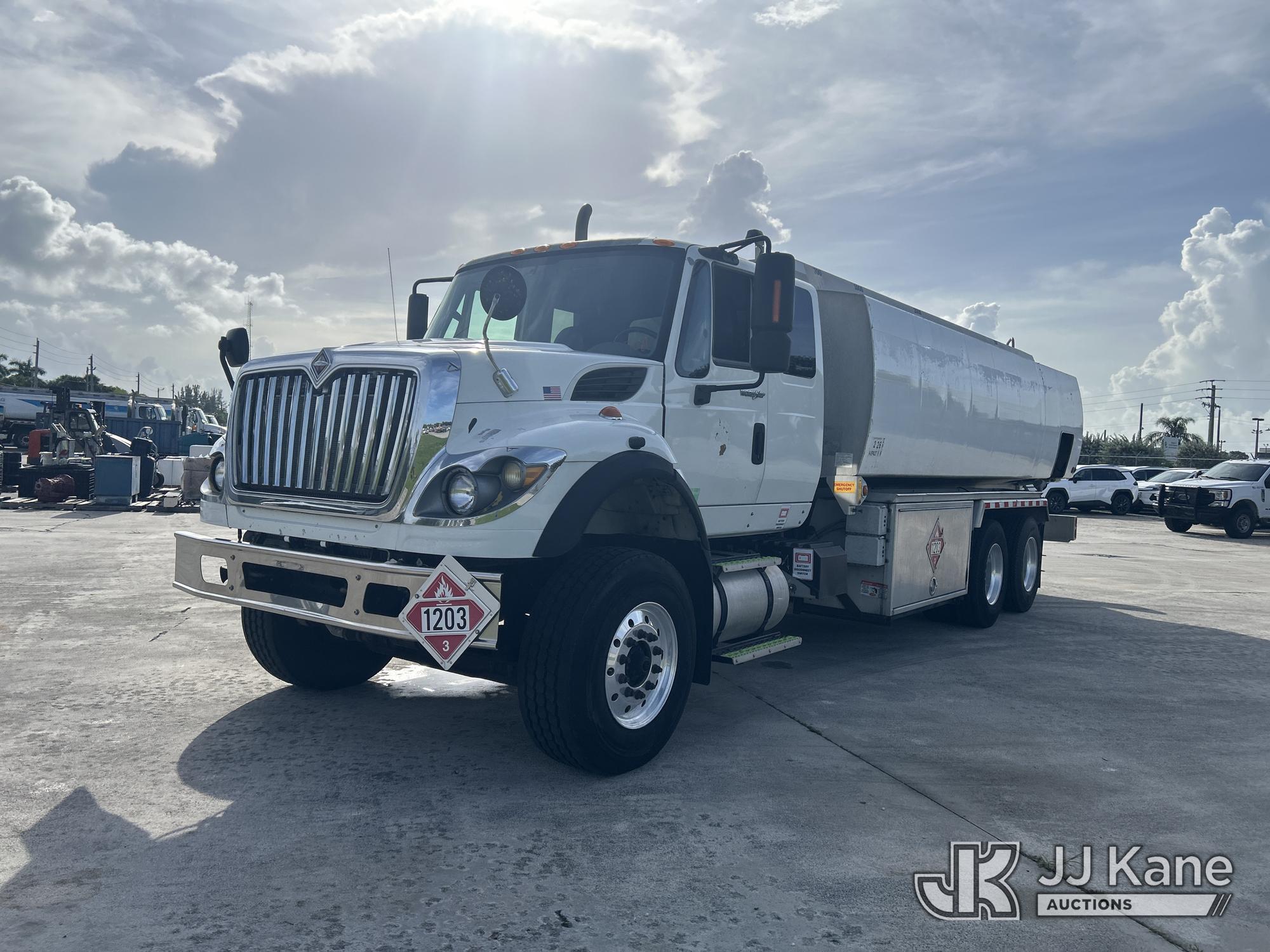 Photo of 2014 International 7500