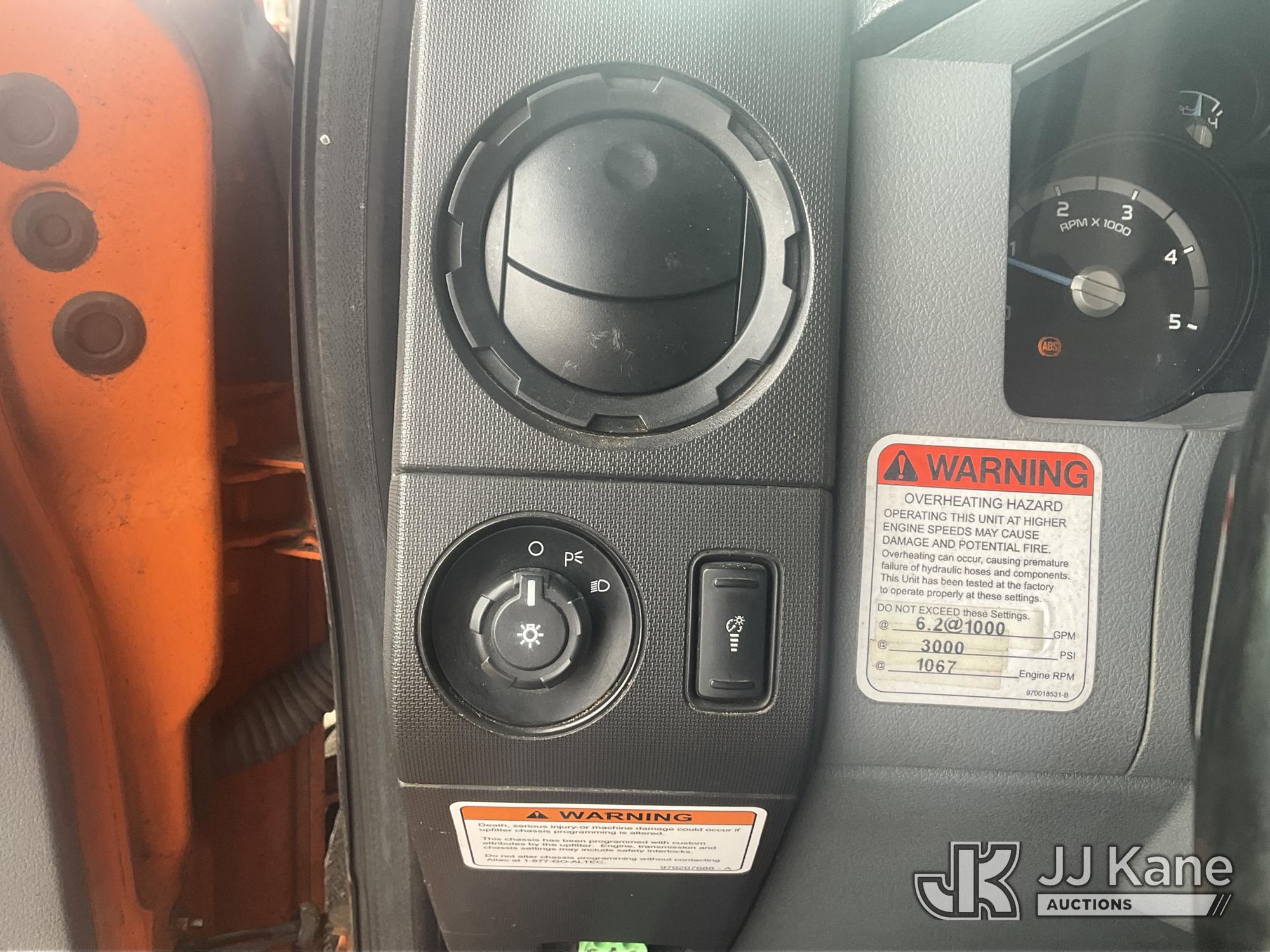 2013 Ford F-750