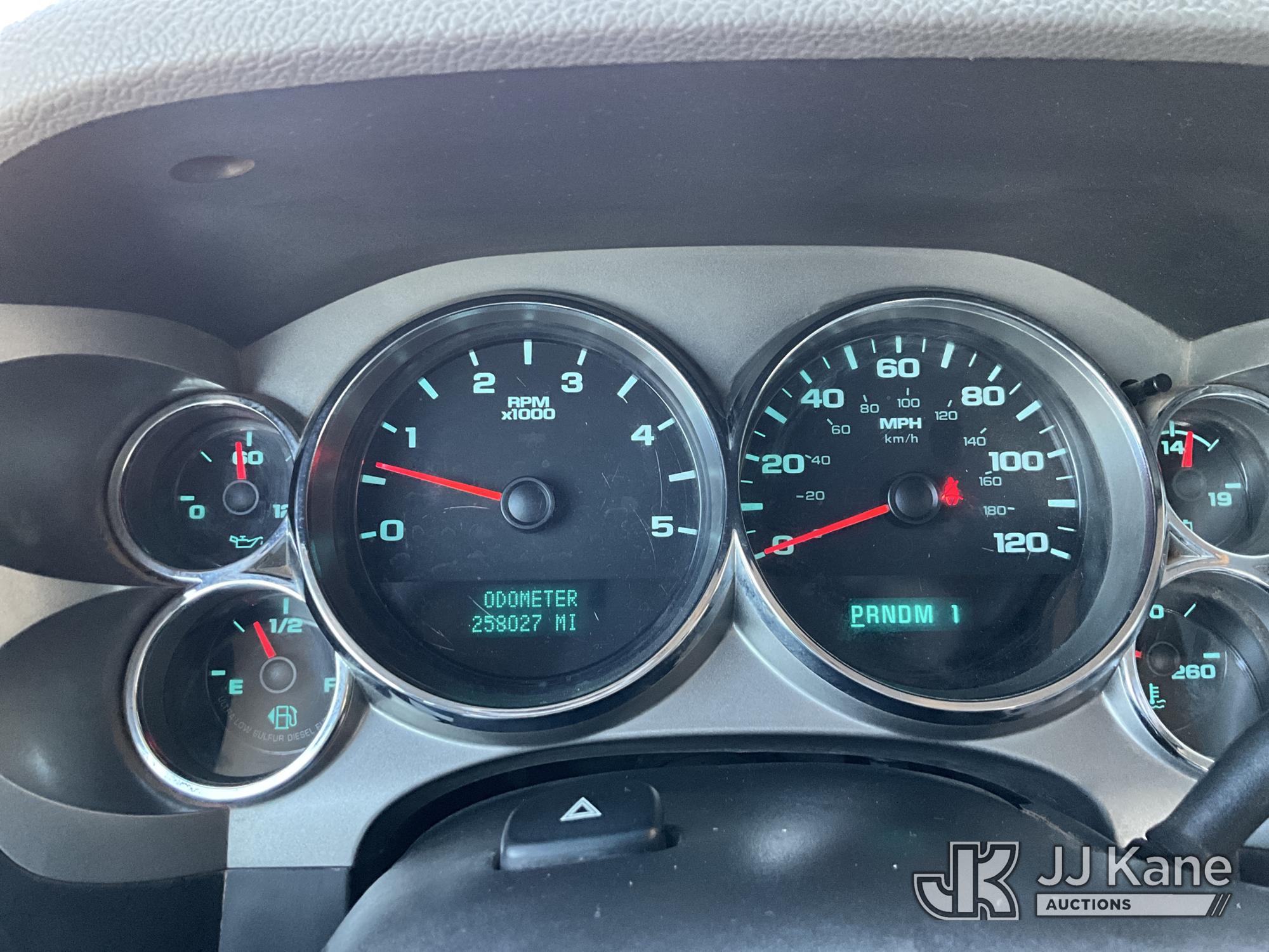 2014 Chevrolet SILVERADO 3500HD 4X4
