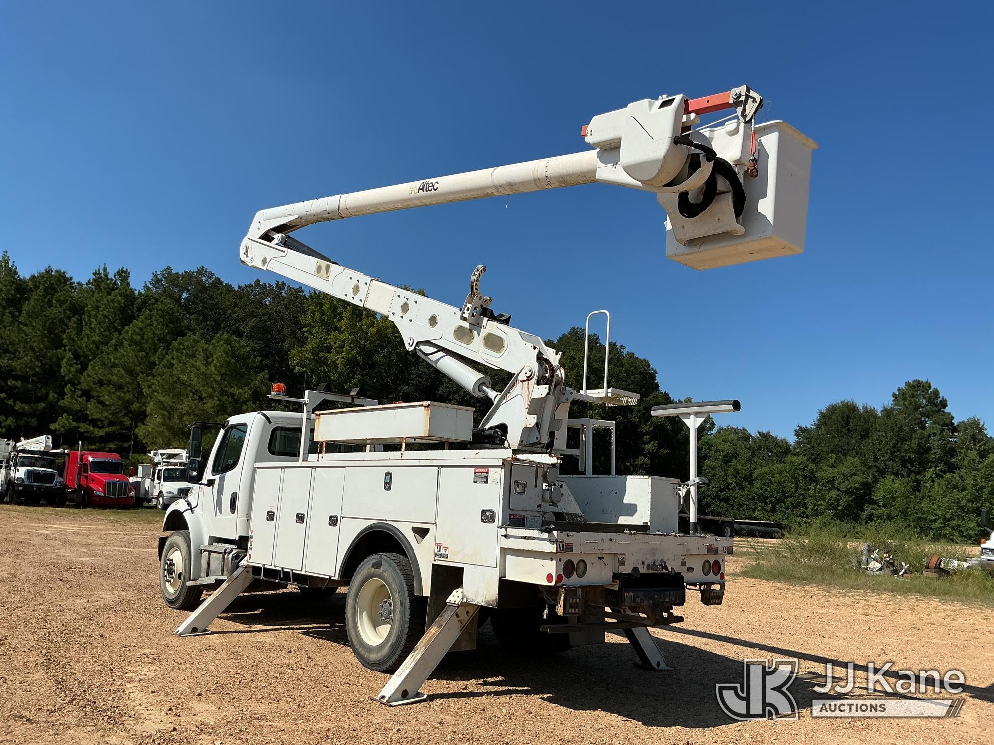 2018 Freightliner M2 106