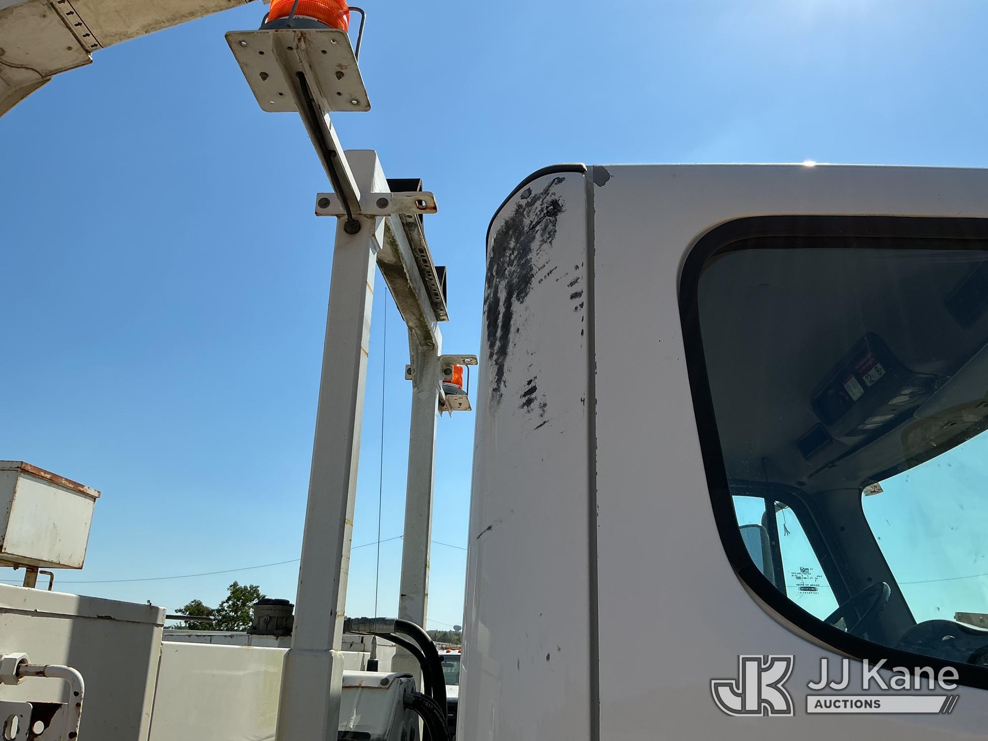 2018 Freightliner M2 106