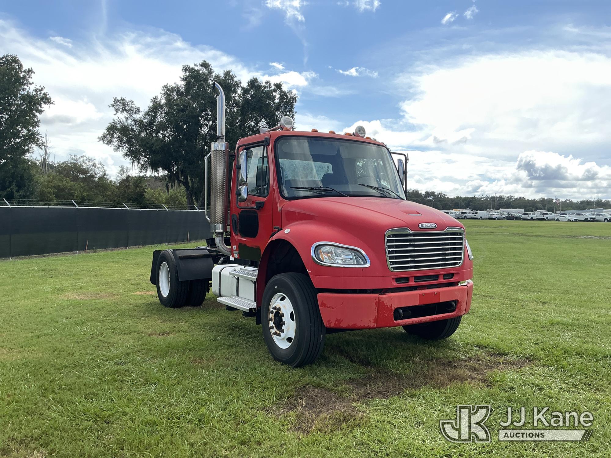 2007 Freightliner M2 106
