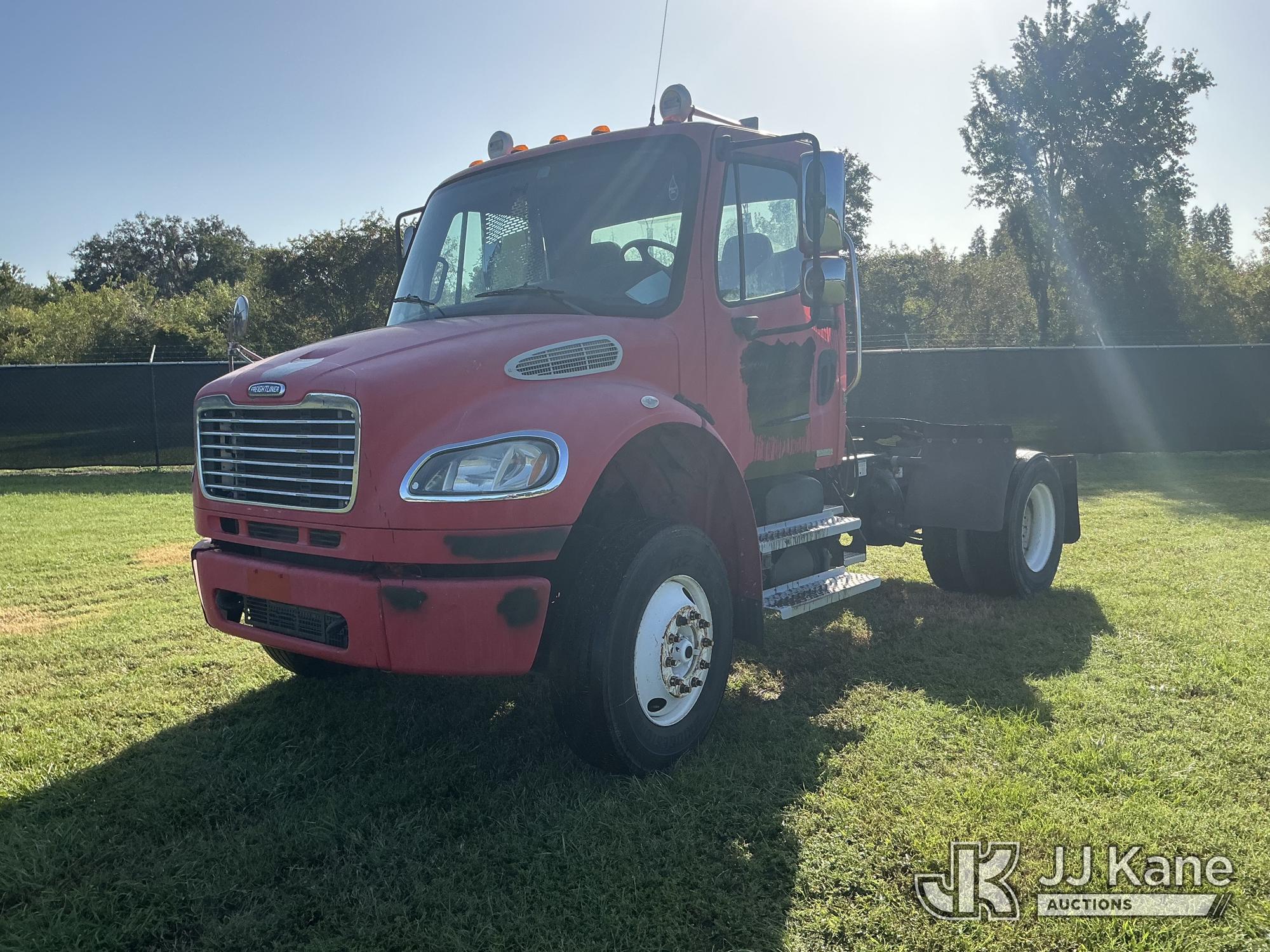 2008 Freightliner M2 106