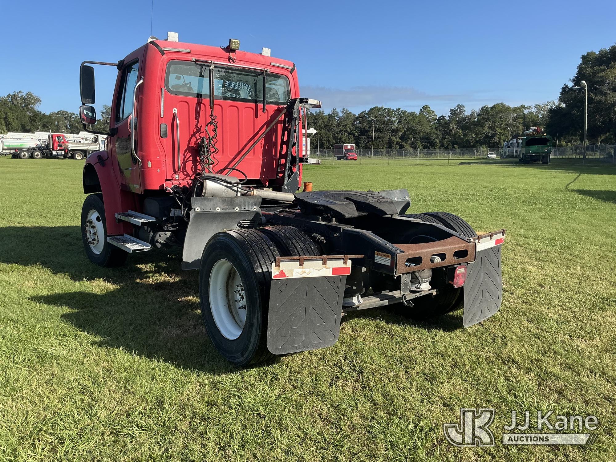 2008 Freightliner M2 106