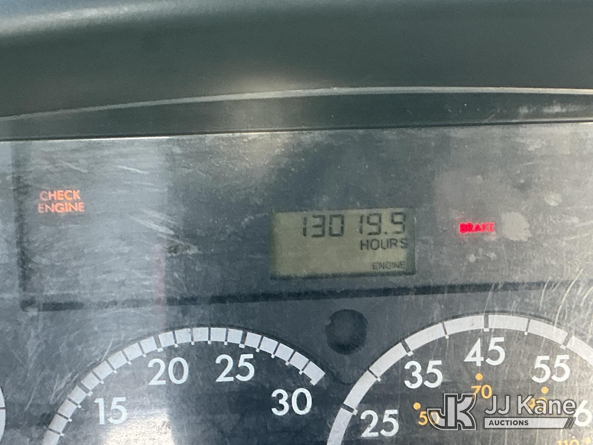 2008 Freightliner M2 106