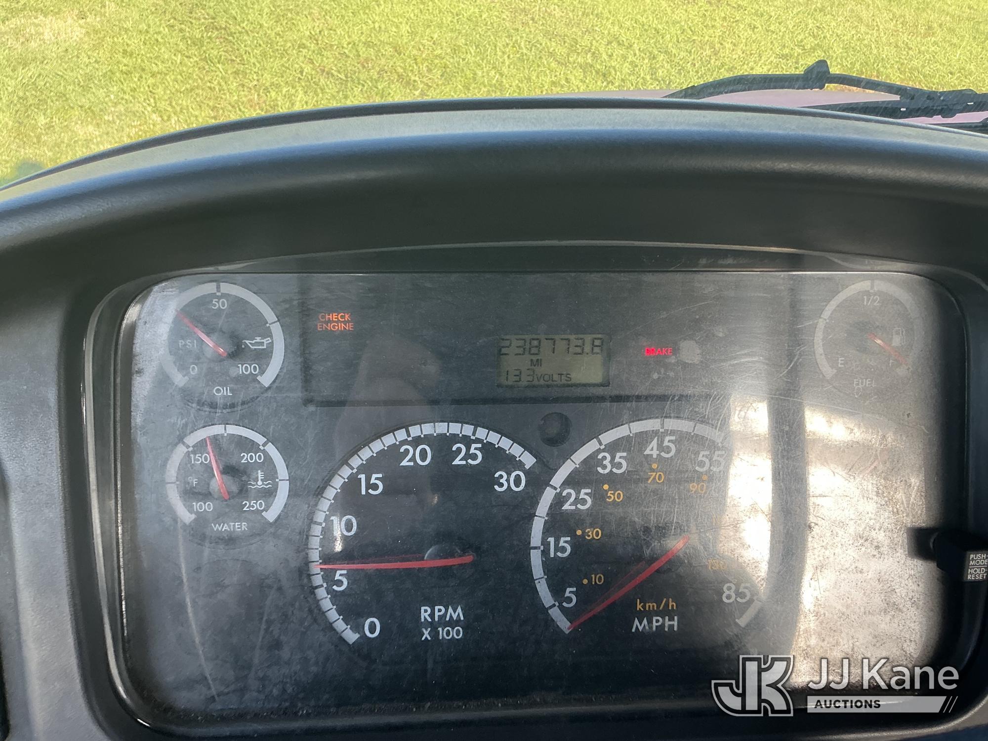 2008 Freightliner M2 106