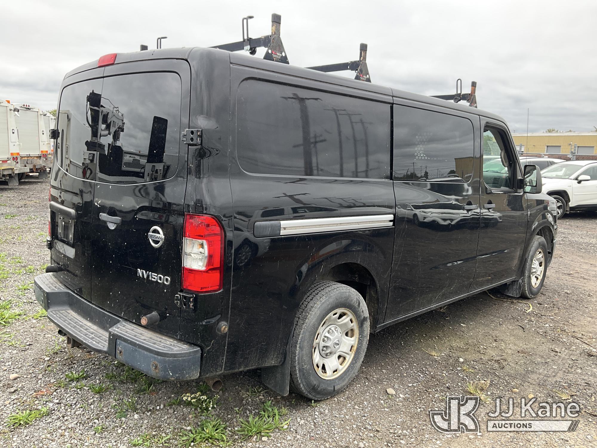 2015 Nissan N/V 1500