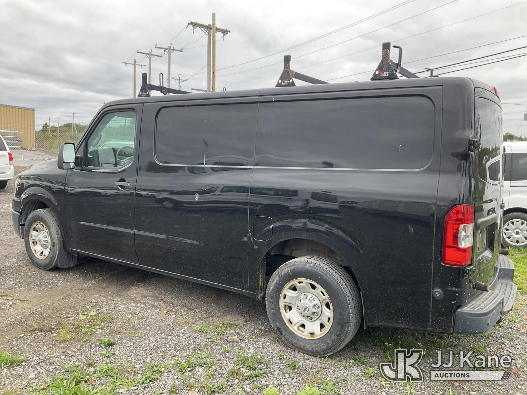 2015 Nissan N/V 1500