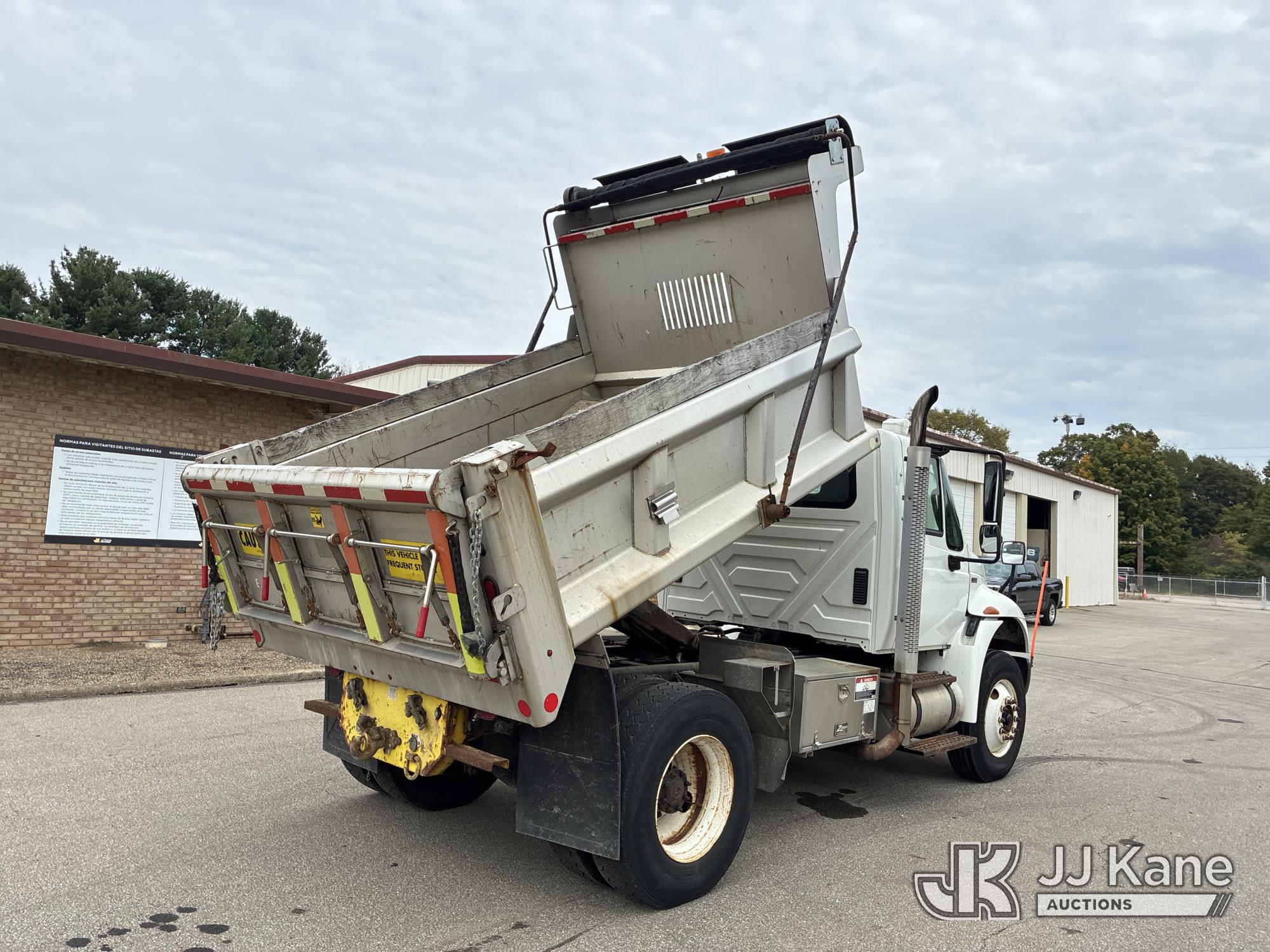 2015 International 4400