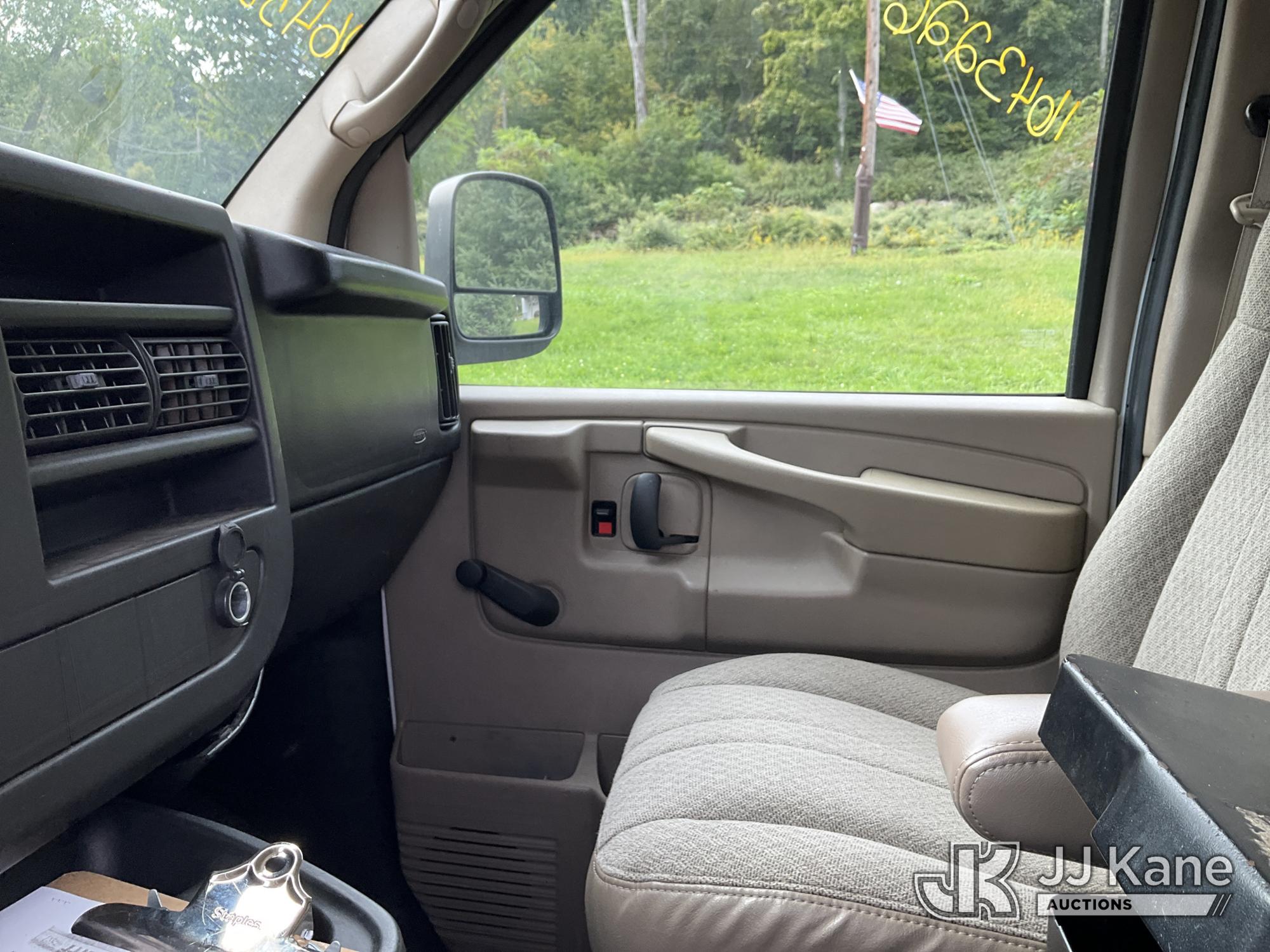 2009 Chevrolet Express G2500