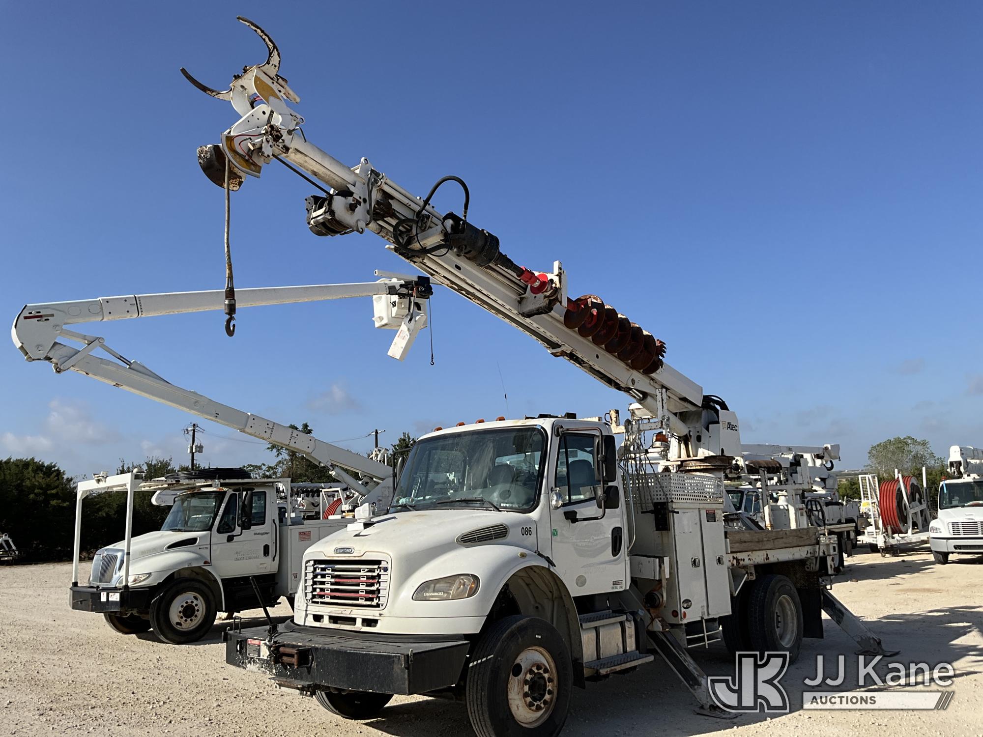 Photo of 2011 Freightliner M2 106