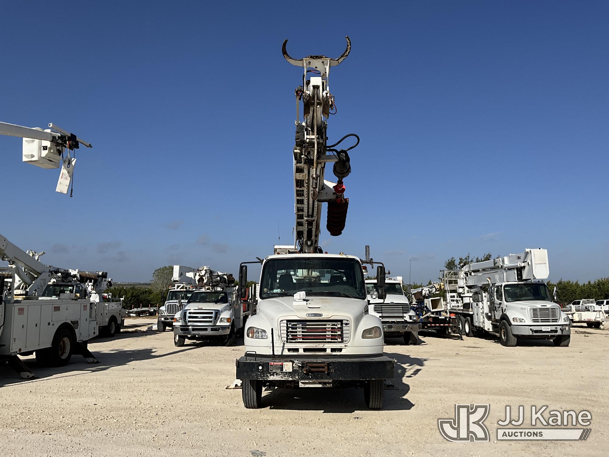 2011 Freightliner M2 106