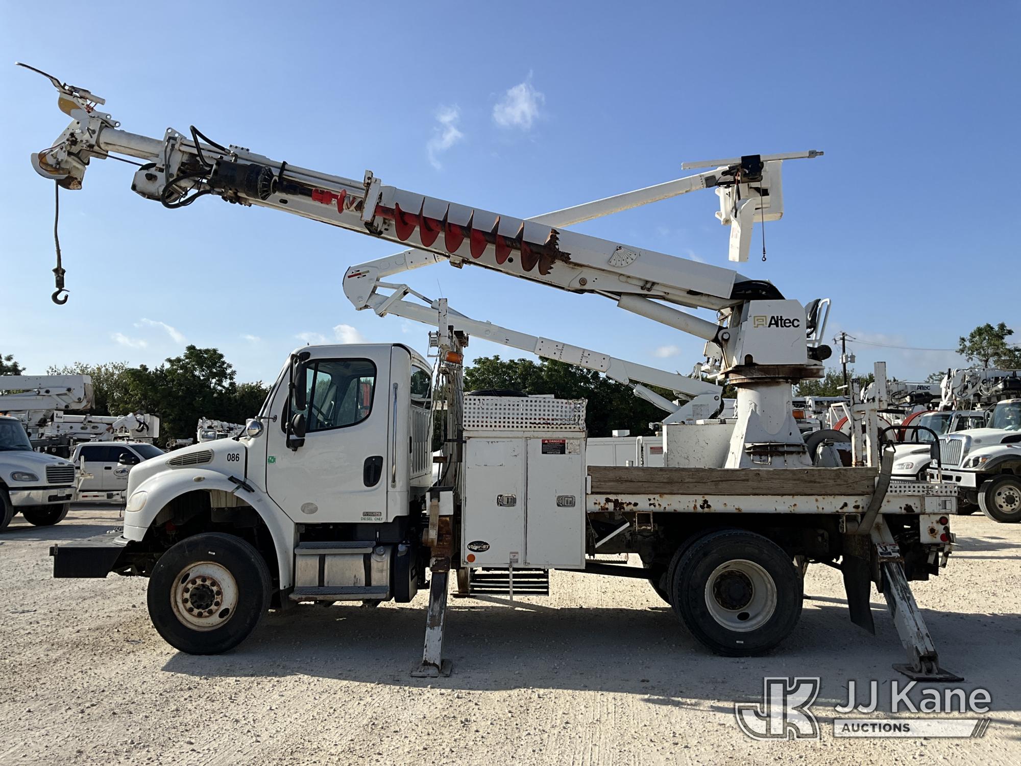 2011 Freightliner M2 106