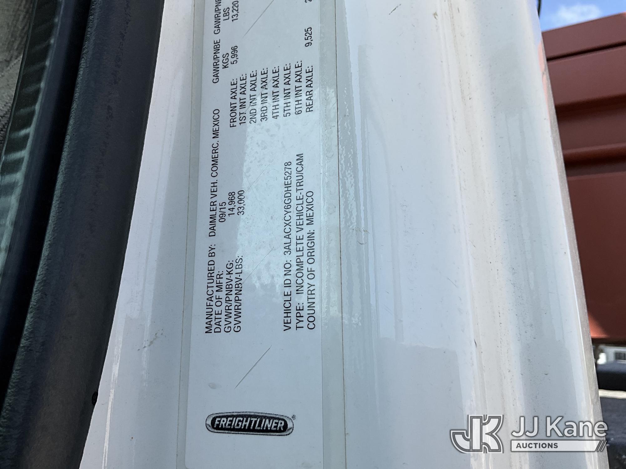 2016 Freightliner M2 106