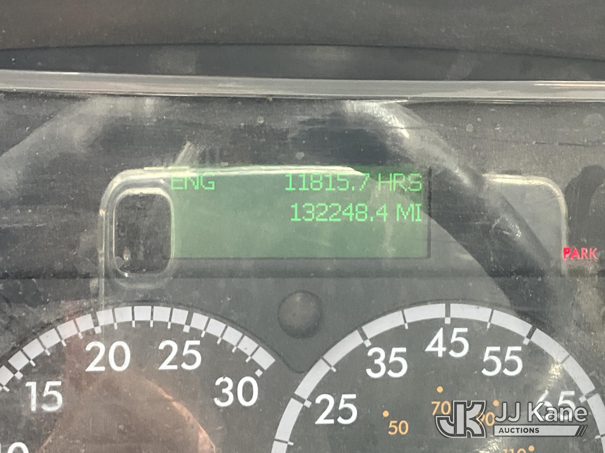 2016 Freightliner M2 106