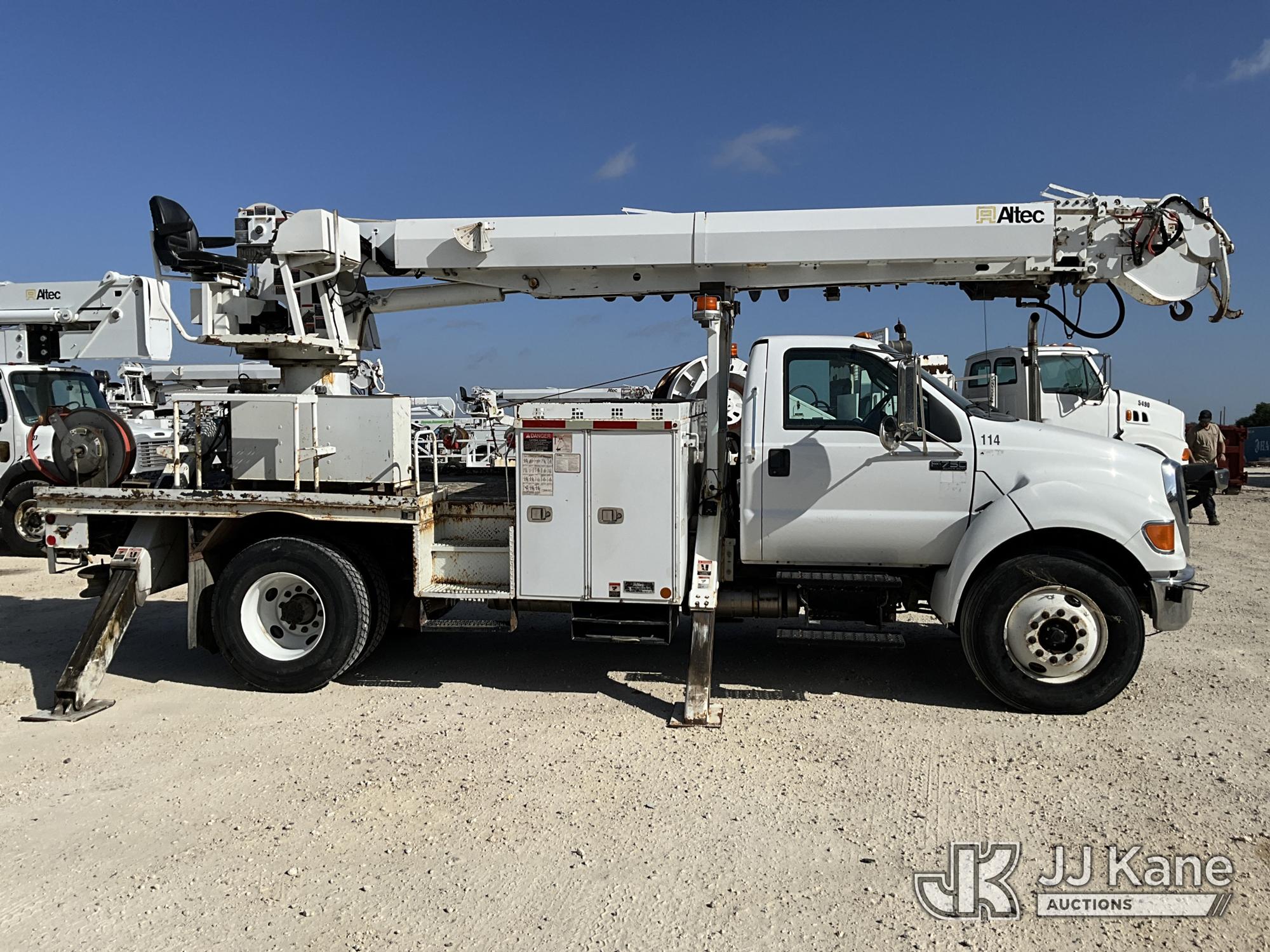 2013 Ford F-750