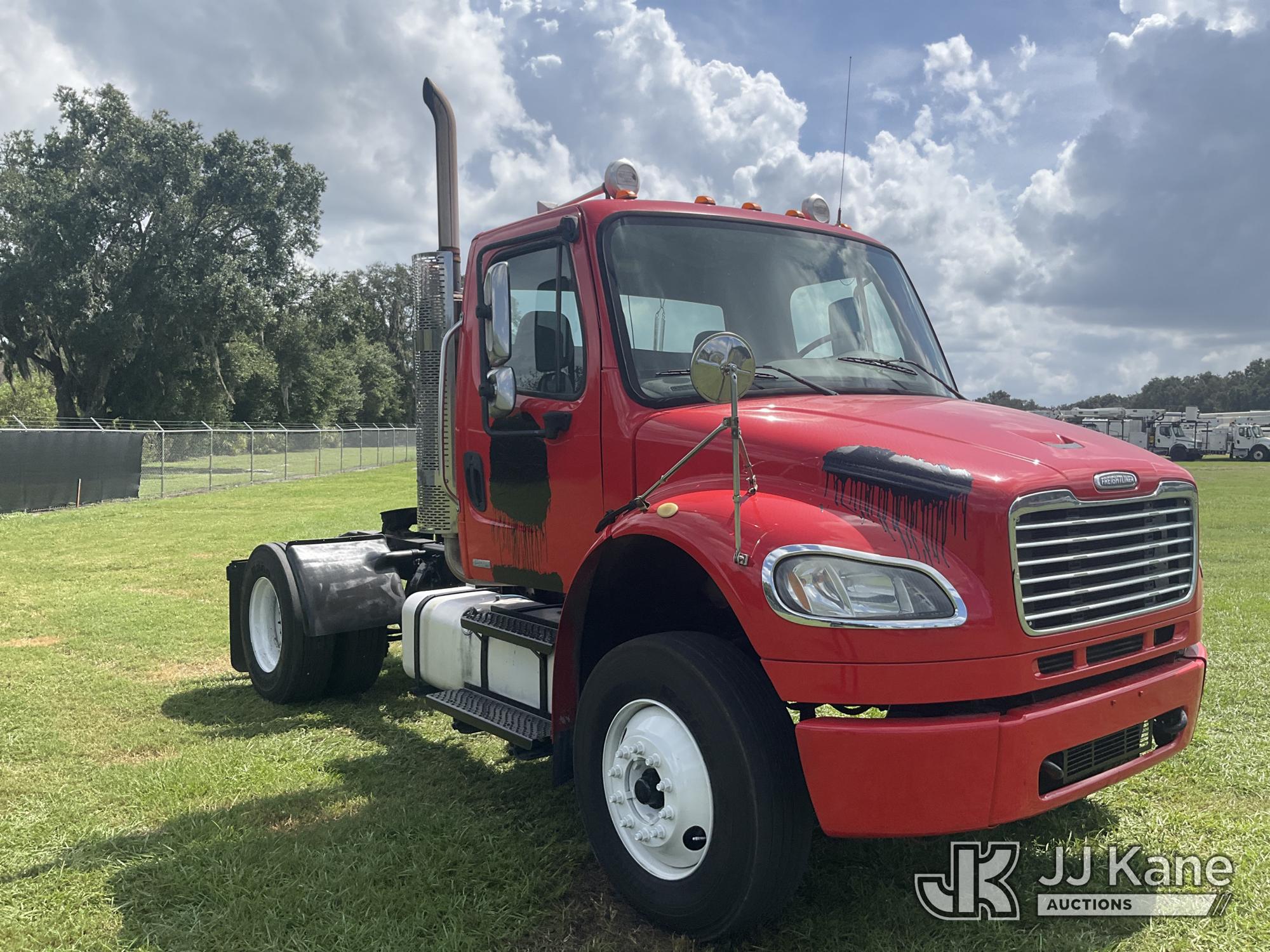 2008 Freightliner M2 106