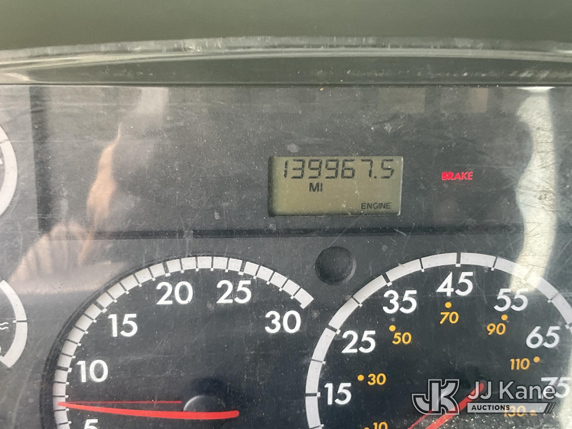 2008 Freightliner M2 106