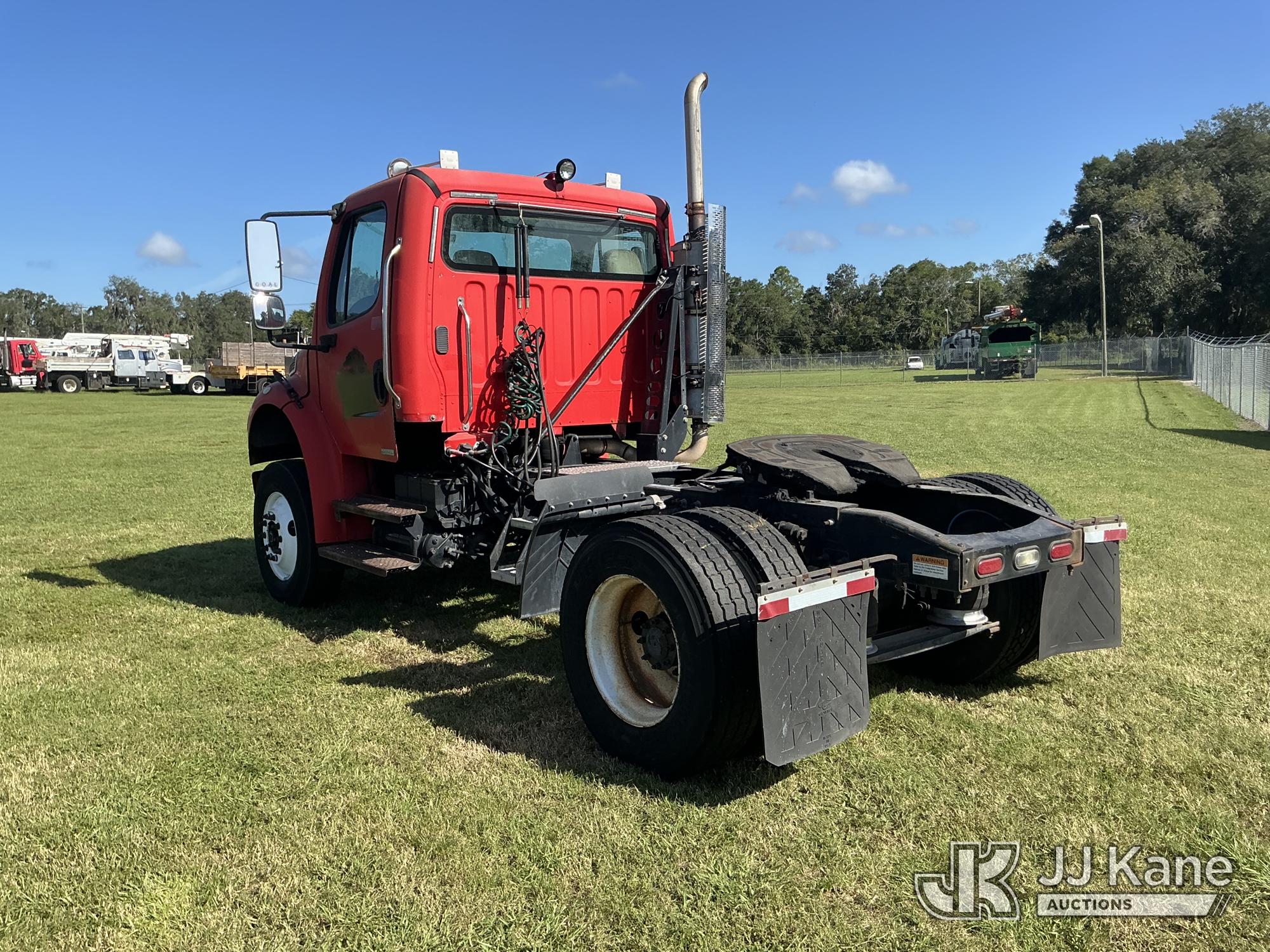 2009 Freightliner M2 106