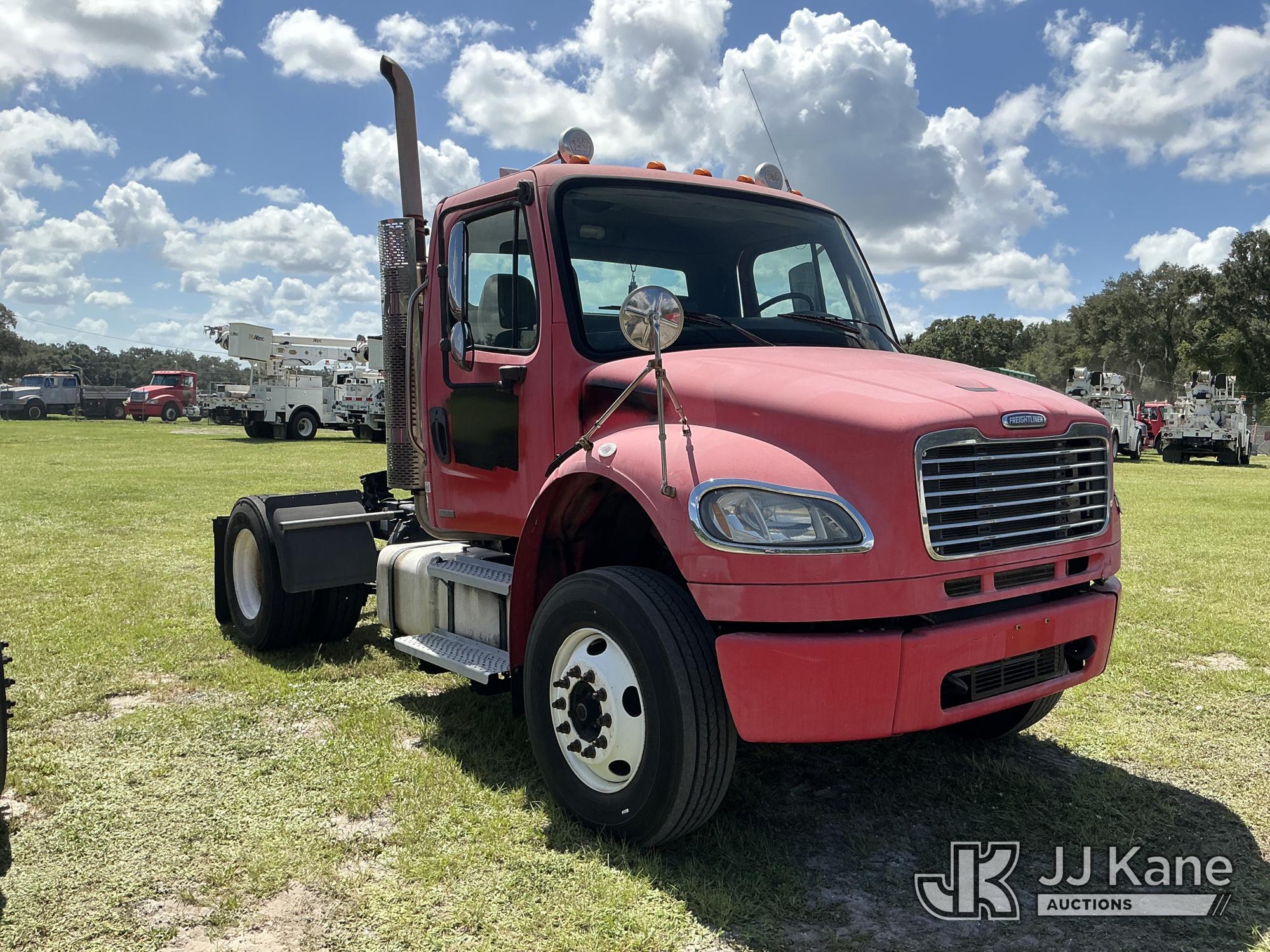 2009 Freightliner M2 106