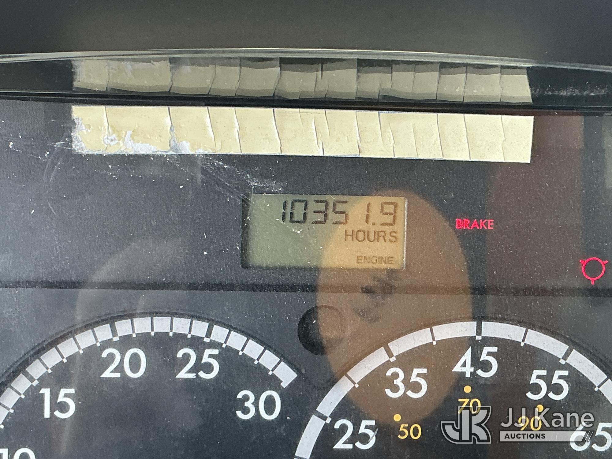 2009 Freightliner M2 106