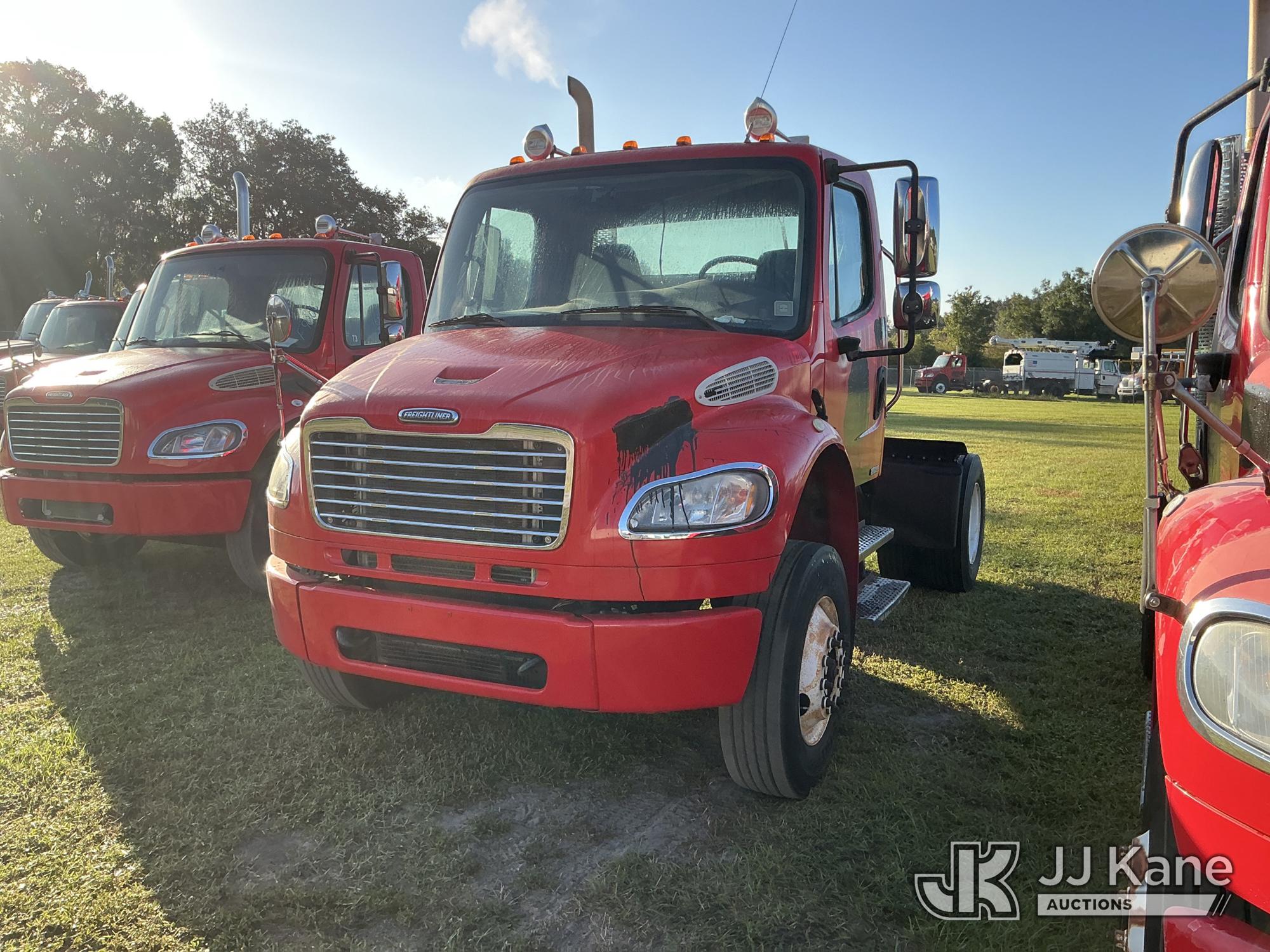 2009 Freightliner M2 106