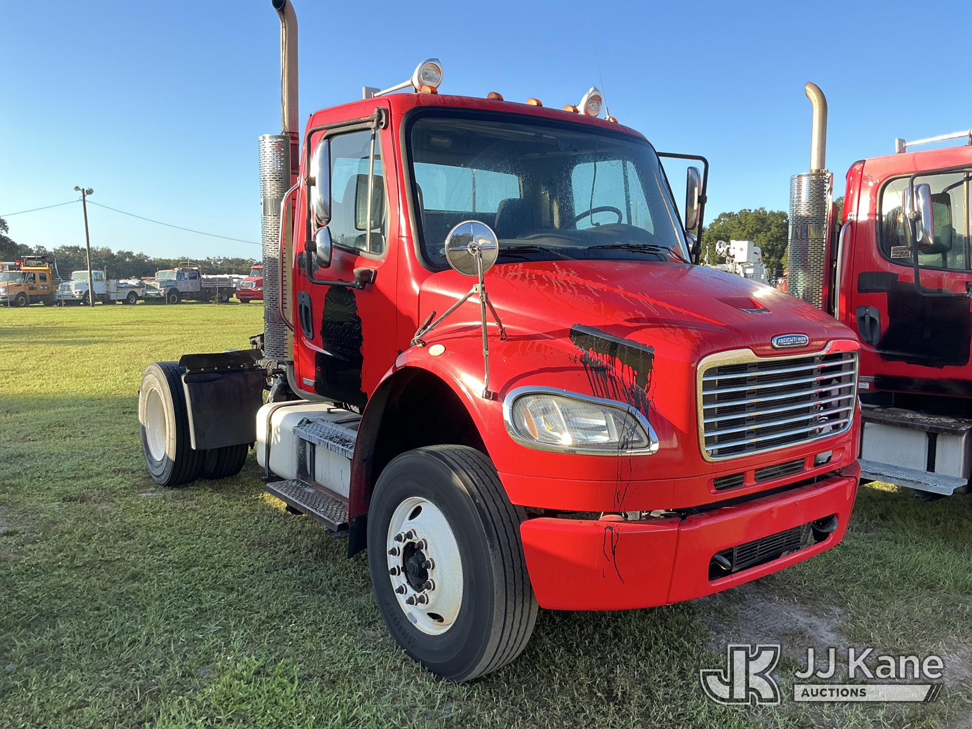 2009 Freightliner M2 106