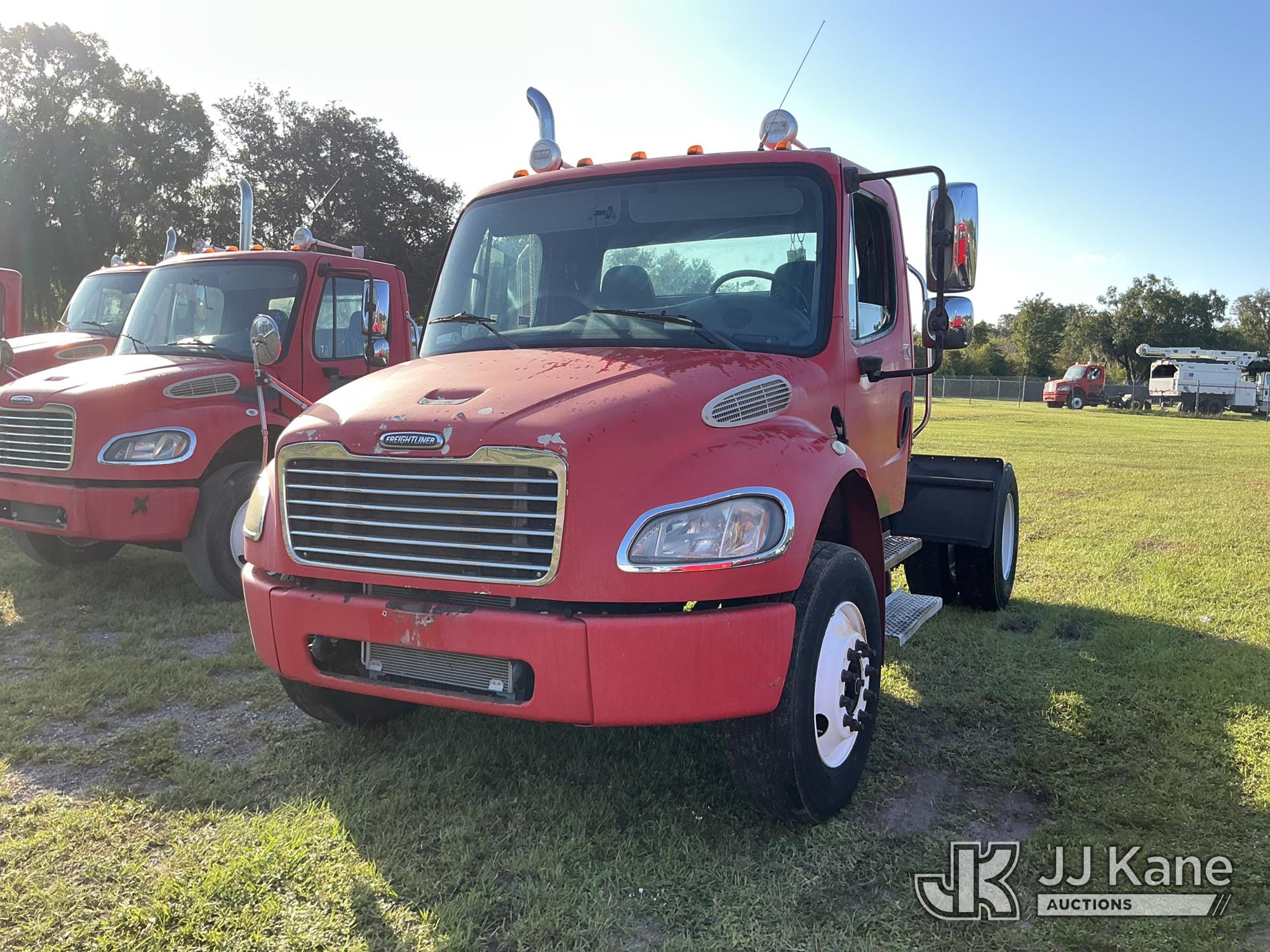 2007 Freightliner M2 106