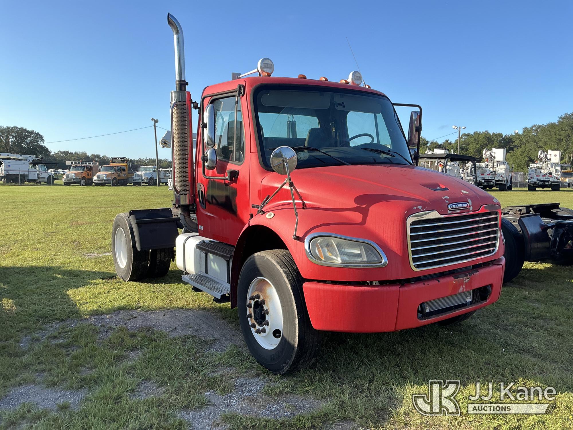 2007 Freightliner M2 106