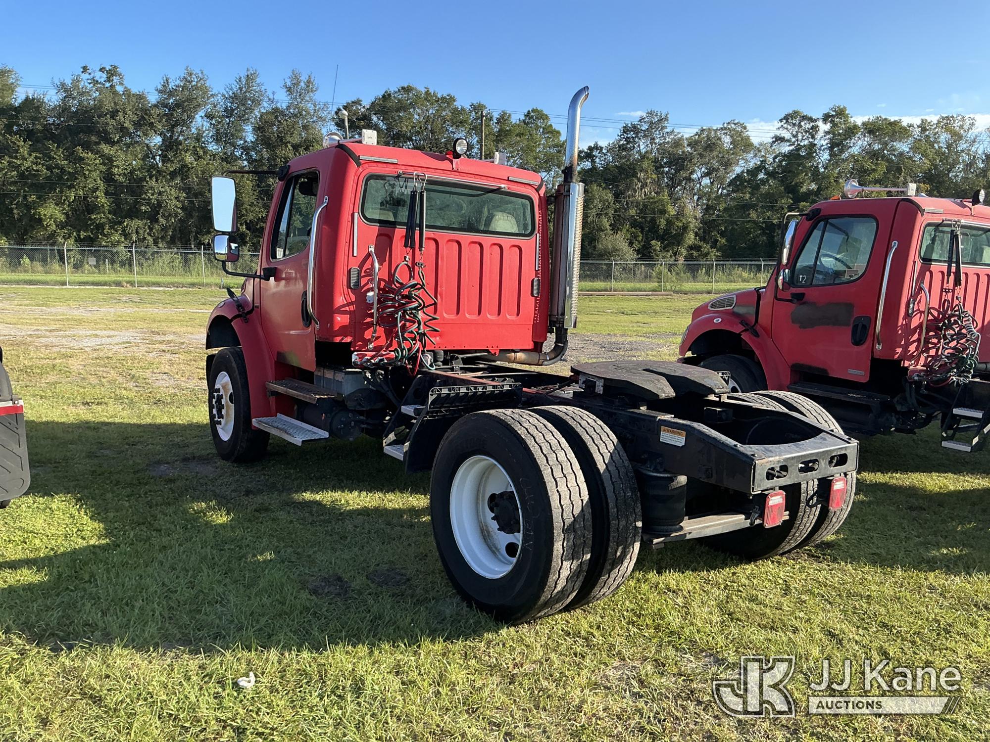 2007 Freightliner M2 106