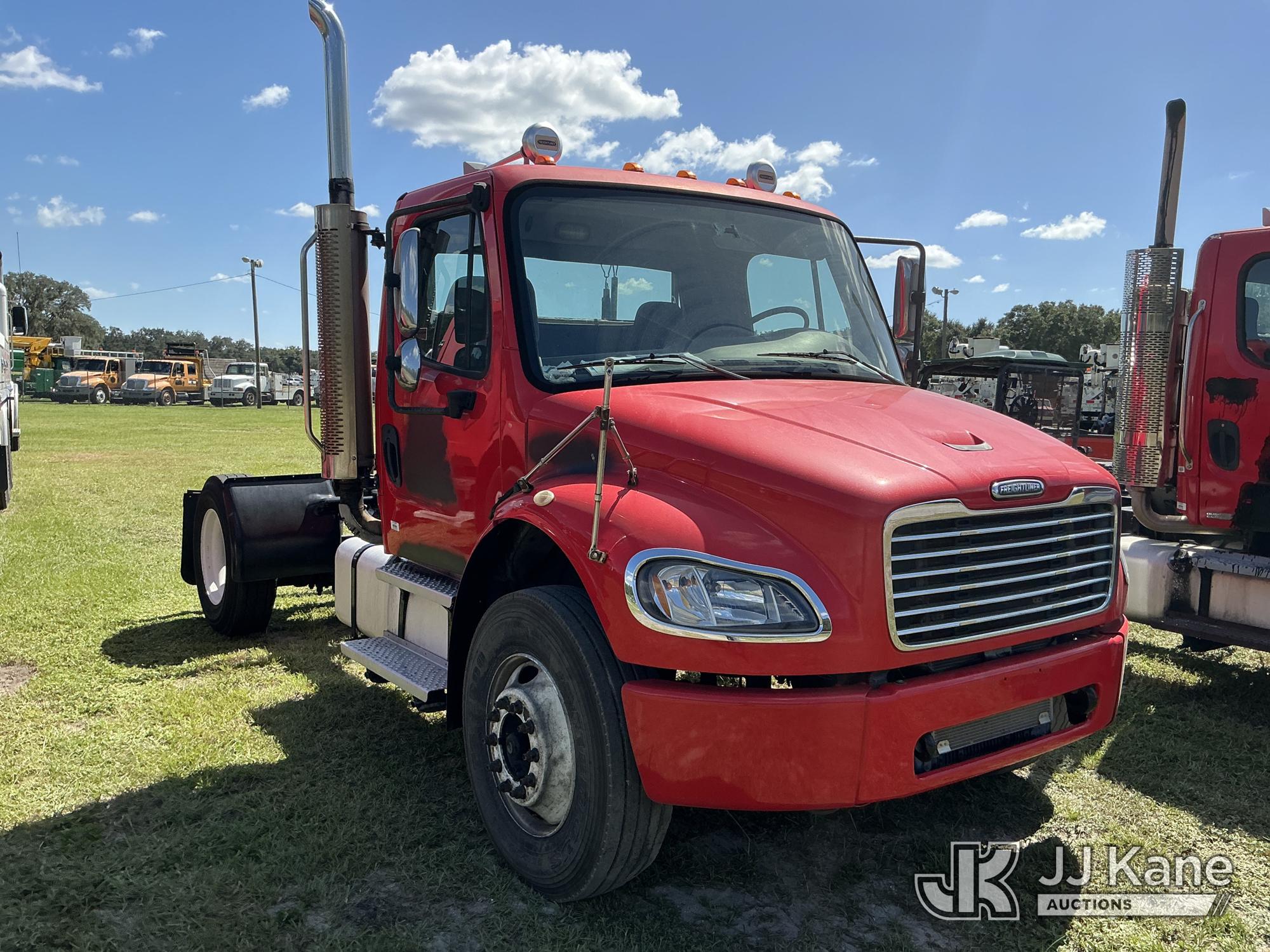 2007 Freightliner M2 106