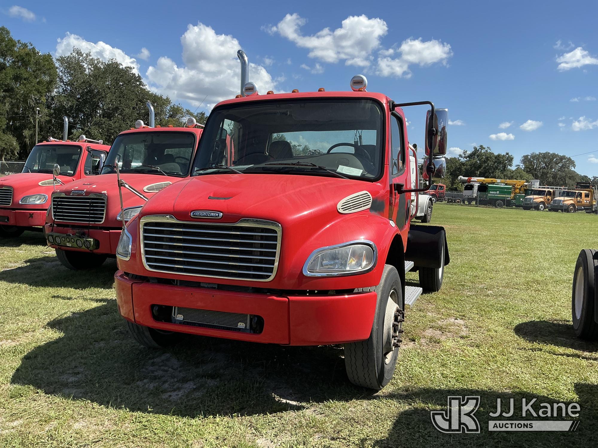 2007 Freightliner M2 106