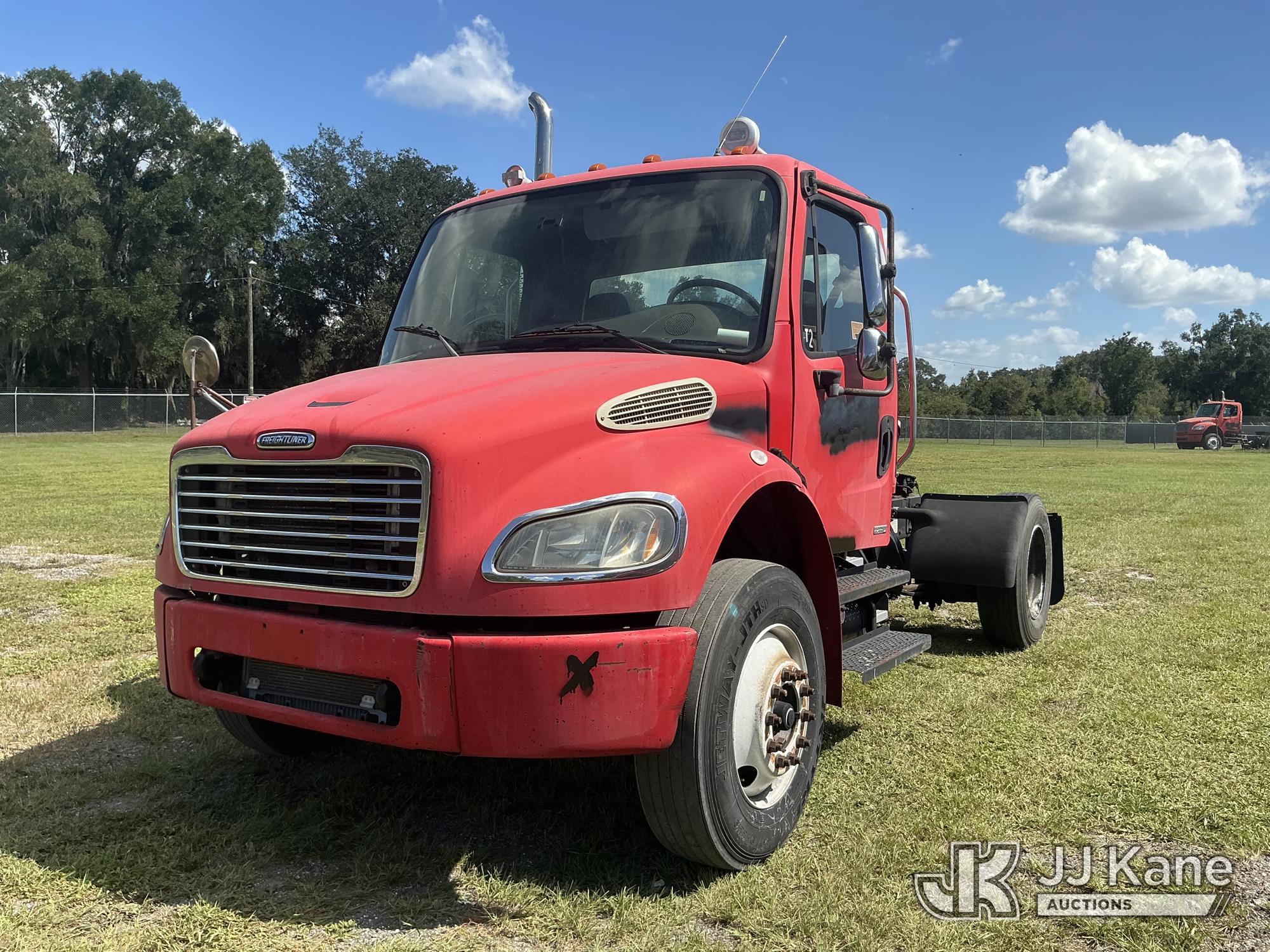 2007 Freightliner M2 106